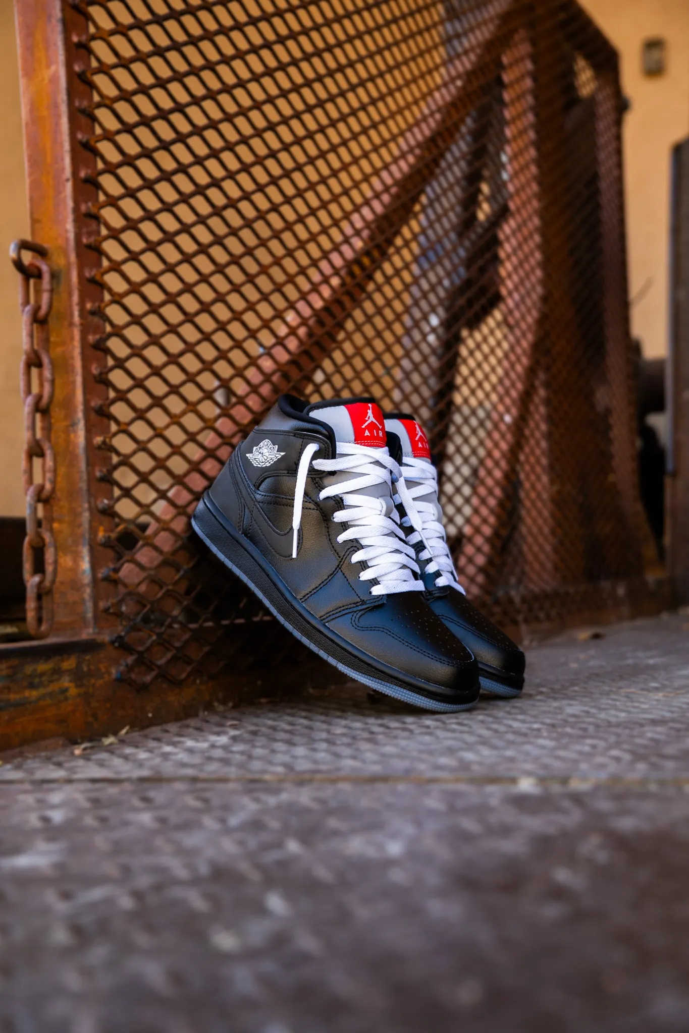 Mens Air Jordan 1 Mid SE (Black/White/Wolf Grey) beach lovers