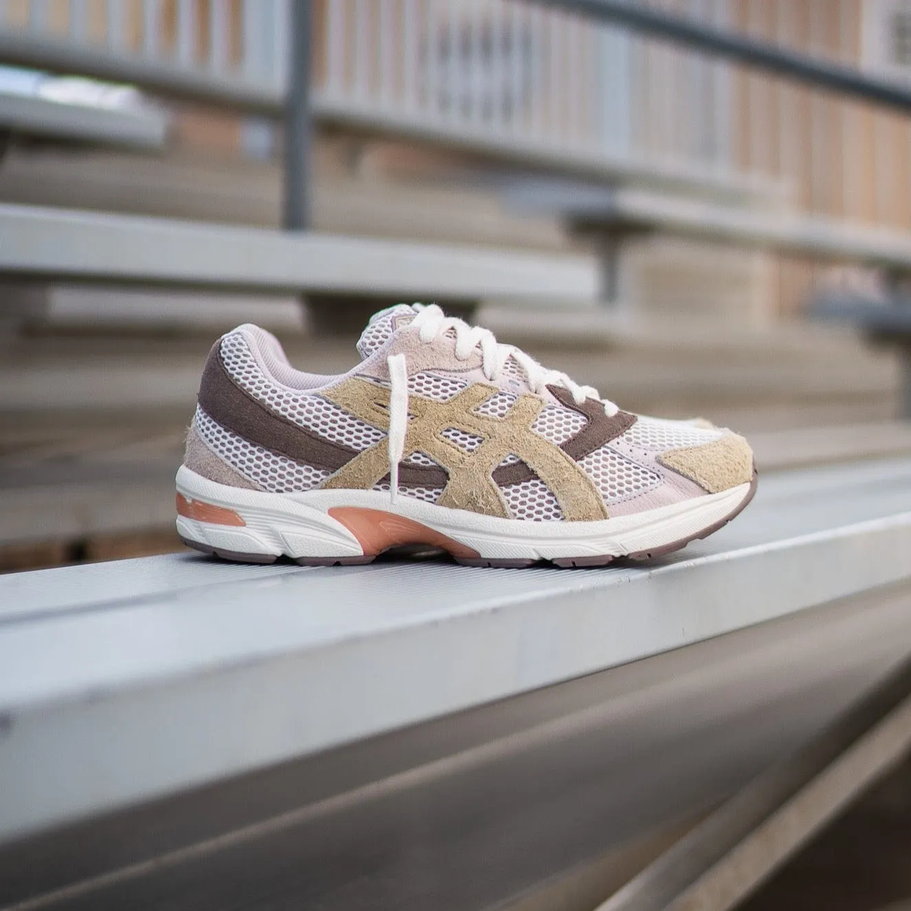 Padded collar shade Mens Asics Gel-1130 (Birch/Sand)