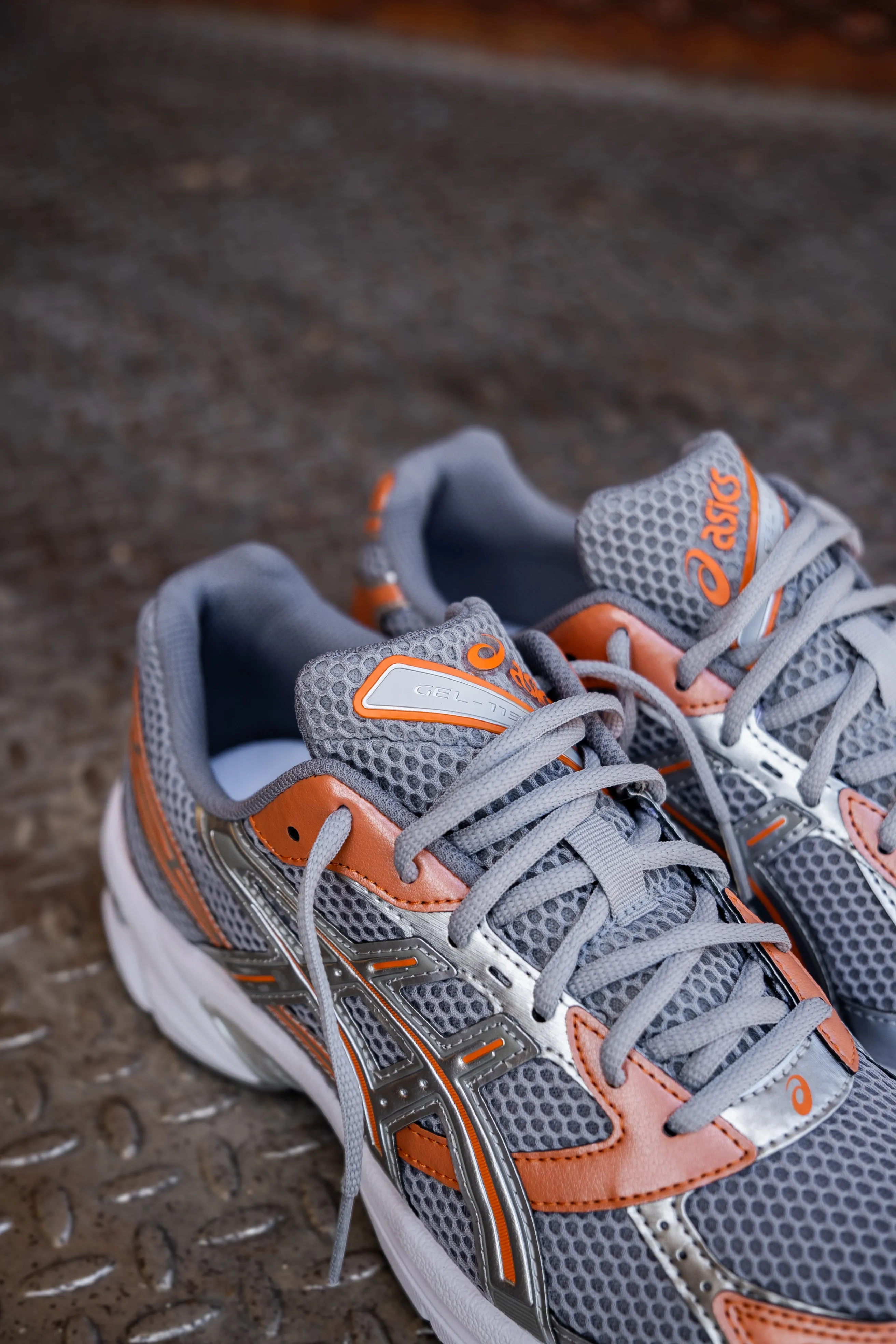 Tailored arch Mens Asics Gel-1130 (Cement Grey/Rust Orange)