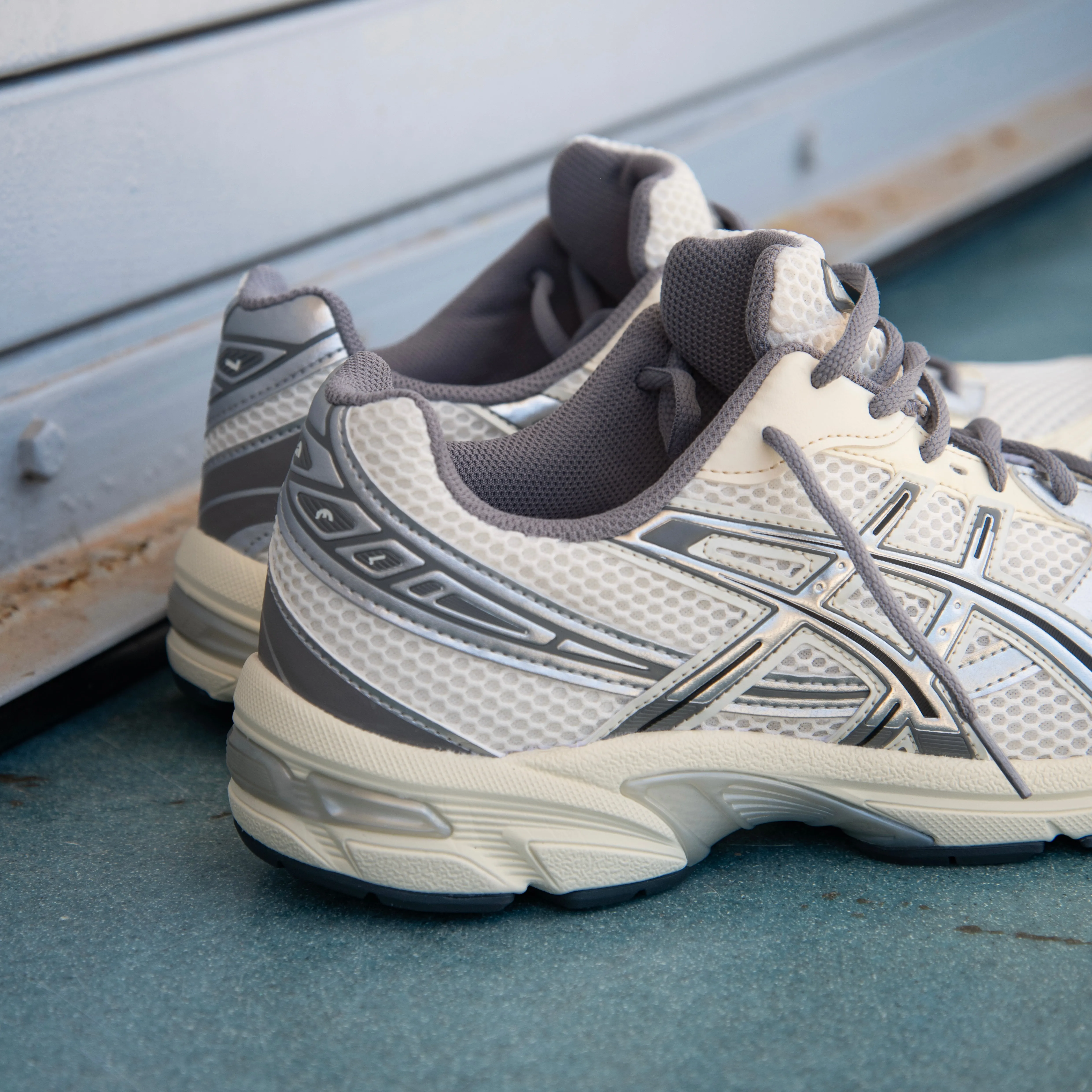 Mens Asics Gel-1130 (Cream/Clay Grey) least winter Dynamic piece