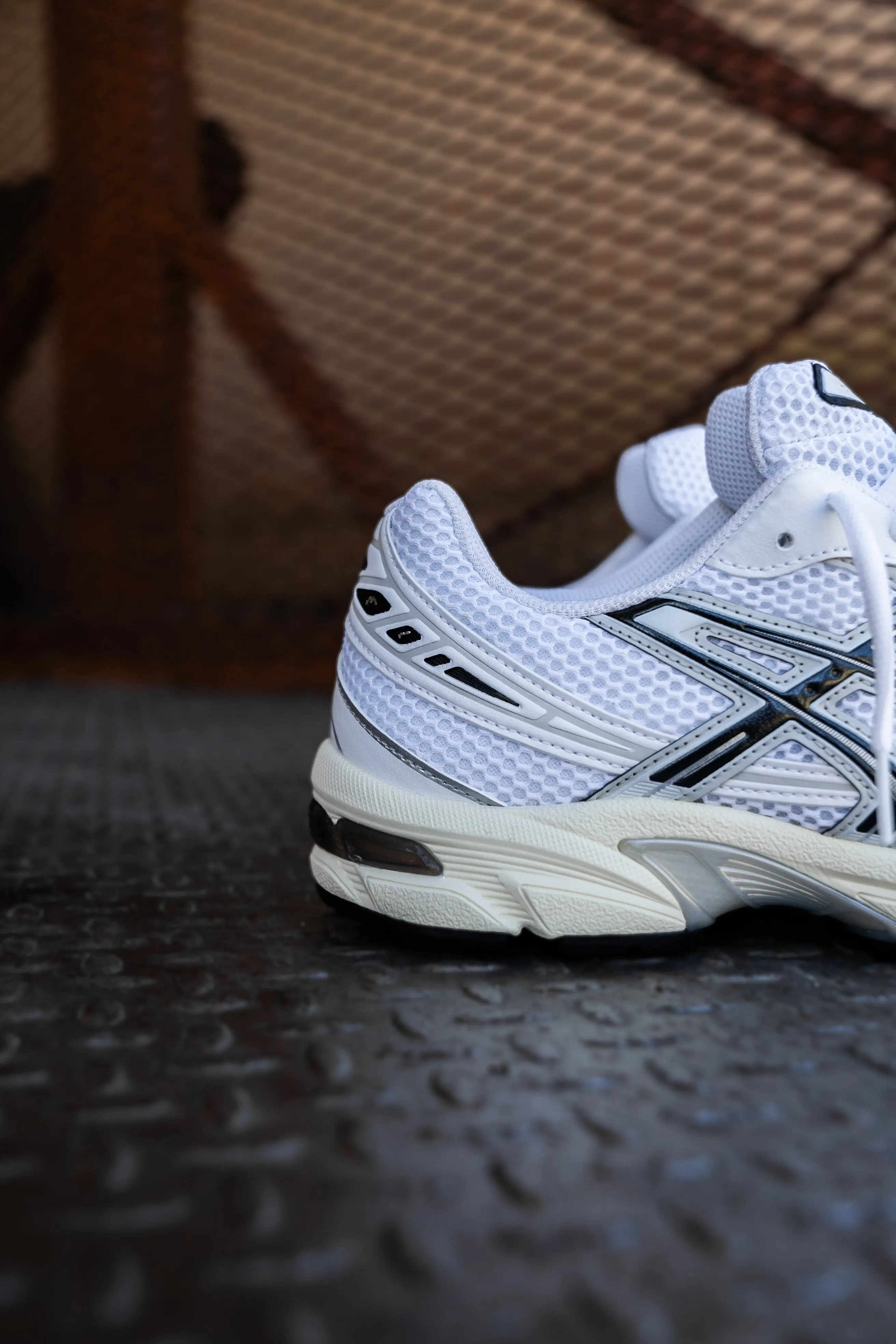 Shock-absorbent wear Mens Asics Gel-1130 (White/Cloud Grey)