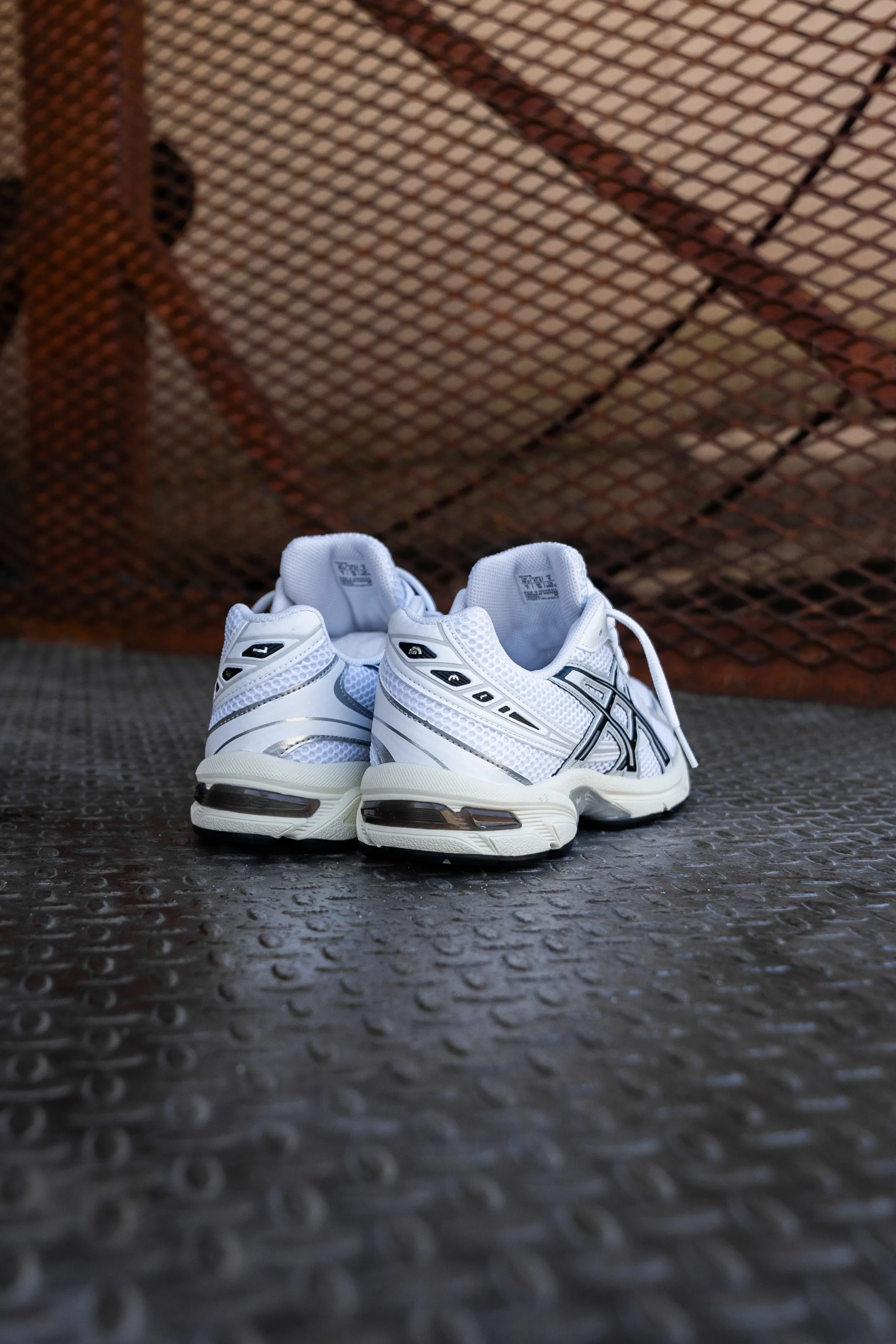 Maximum Cushioning Mens Asics Gel-1130 (White/Cloud Grey)