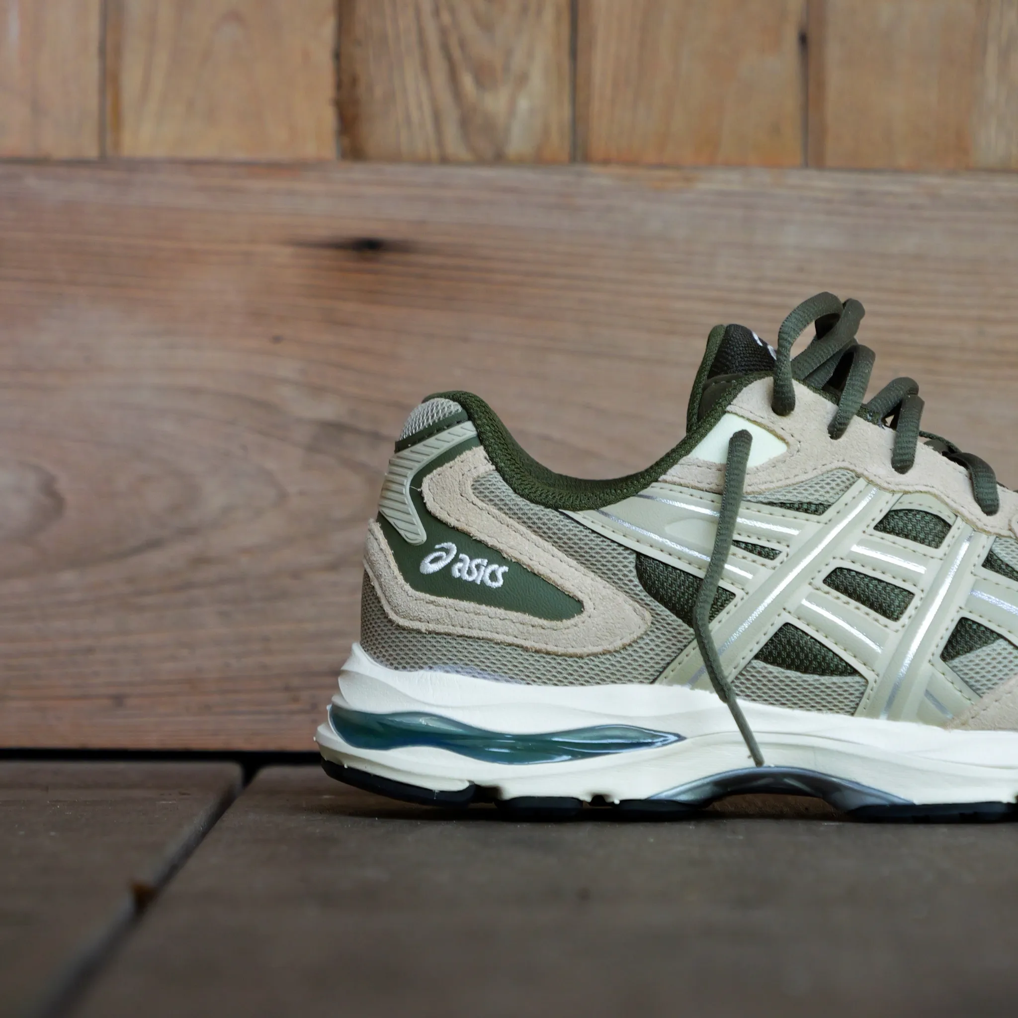 hassle-free Mens Asics Gel K-1011 (Wood/Olive Canvas)