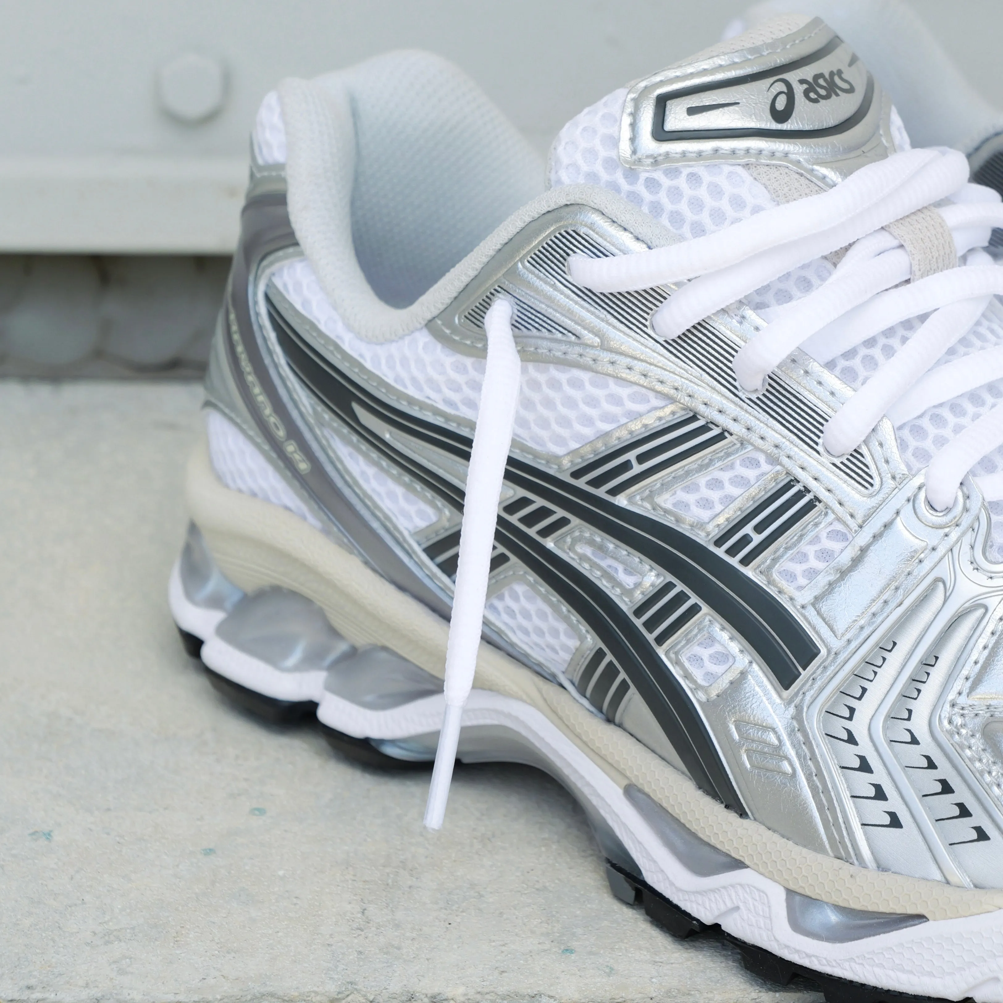 Generic half - size Mens Asics Gel-Kayano 14 (White/Graphite Grey)