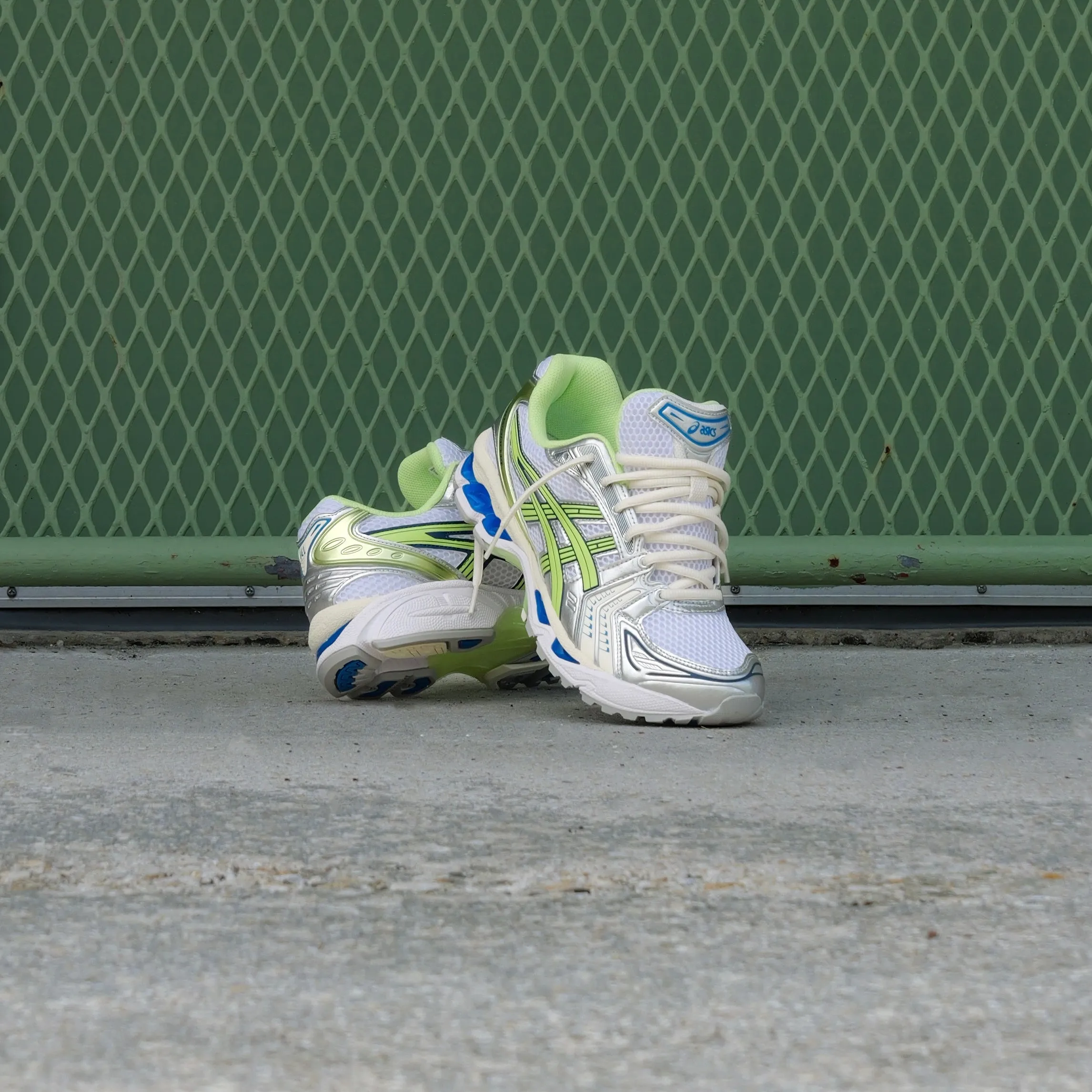front - zip Sporty Design Mens Asics Gel-Kayano 14 (White/Lime Green)