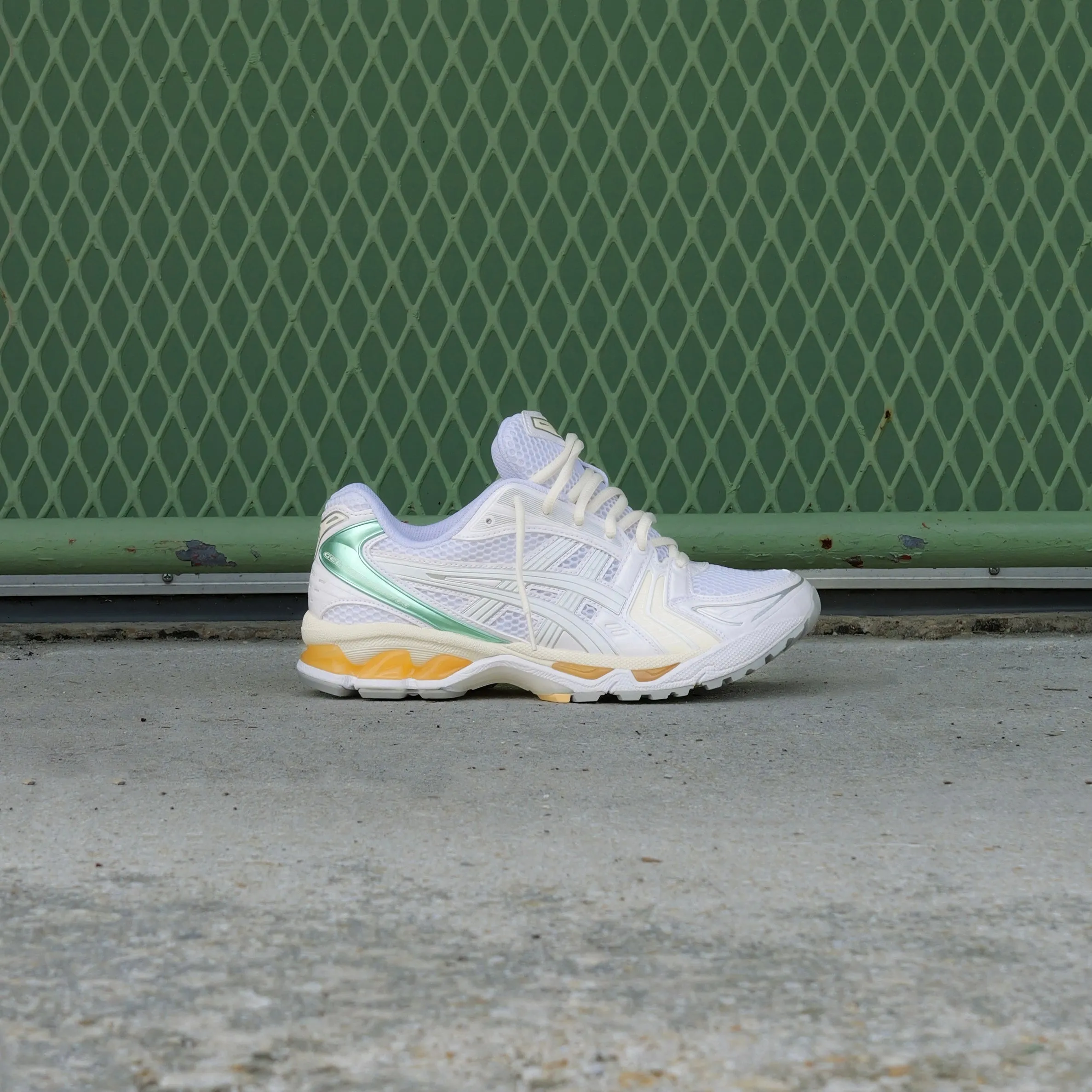 Stylish Sole Mens Asics Gel-Kayano 14 (White/White)
