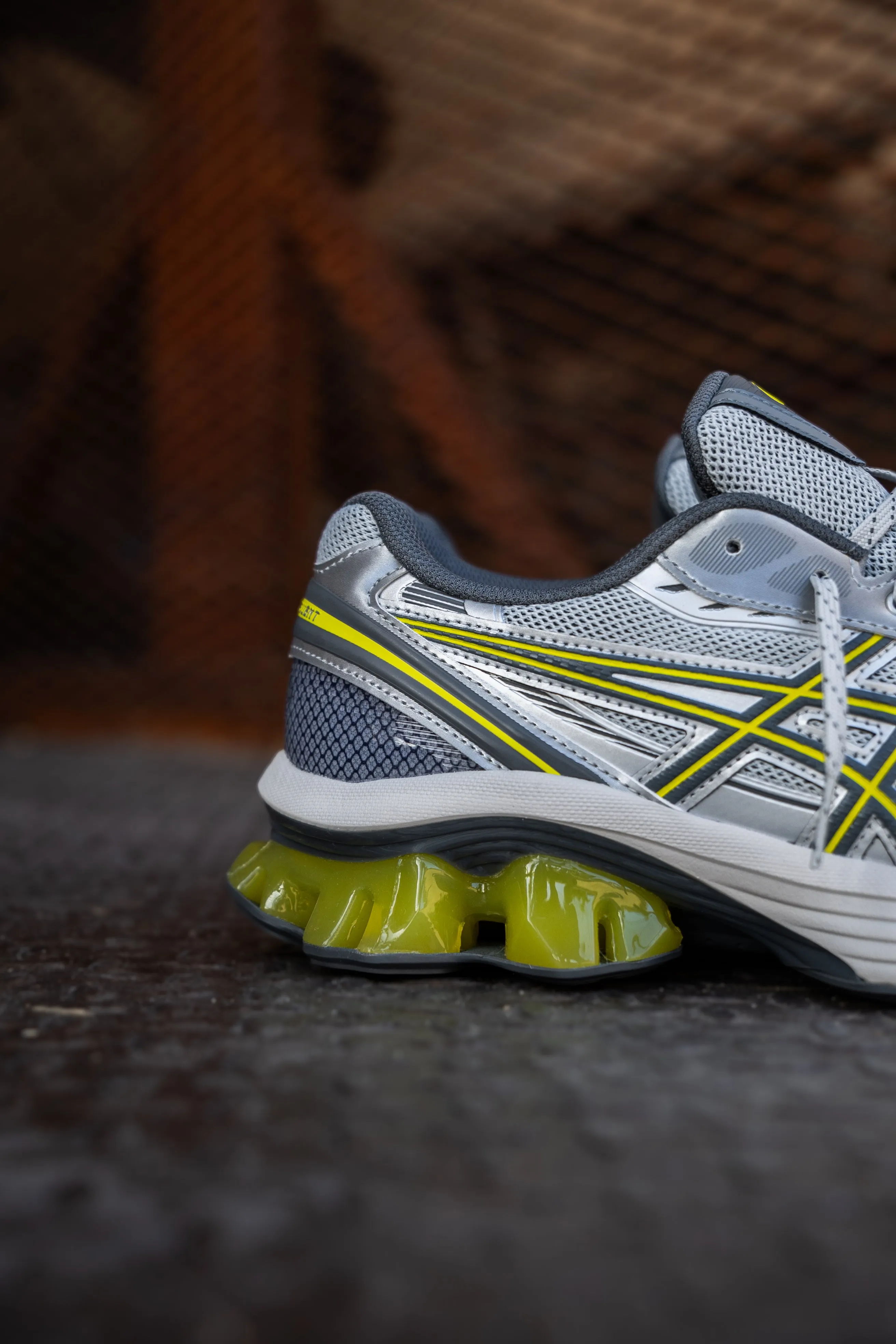 Upgraded flexibility Mens Asics Gel-Kinetic Fluent (Glacier Grey/Steel Grey)