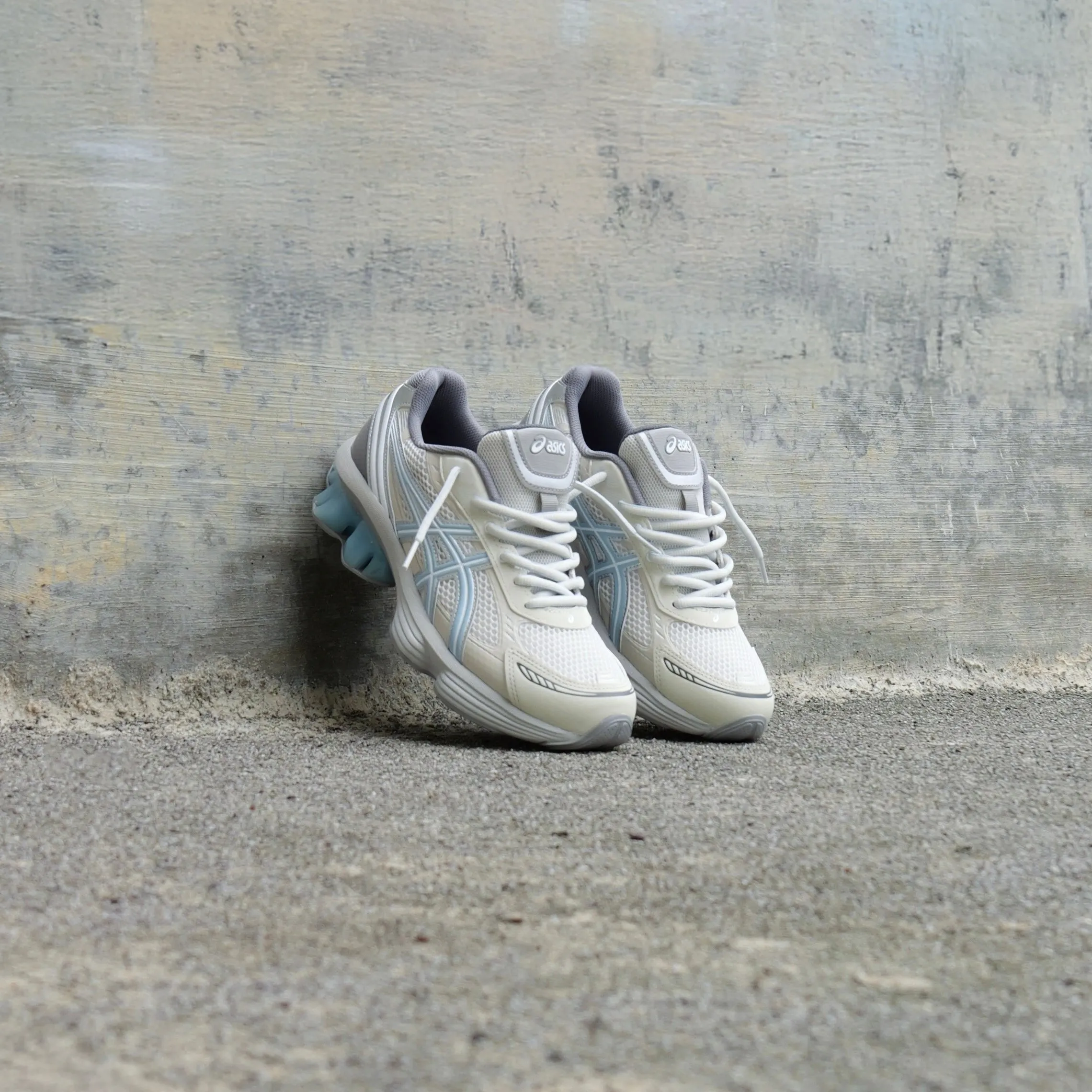 Mens Asics x EMMI Gel-Kinetic Fluent (Cream/Soft Sky) athletic men trendy teenagers