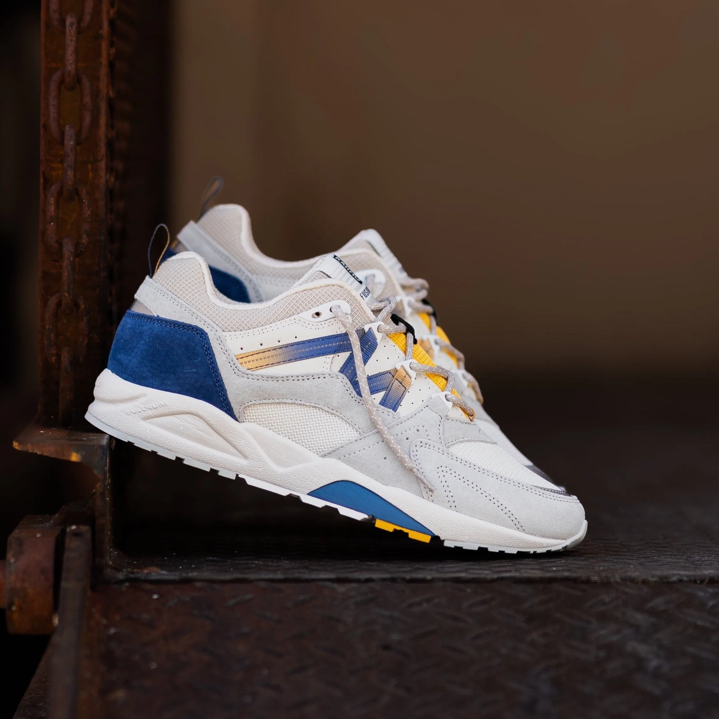 Men's Karhu Fusion 2.0 (Foggy Dew/True Navy) vintage Bold materials