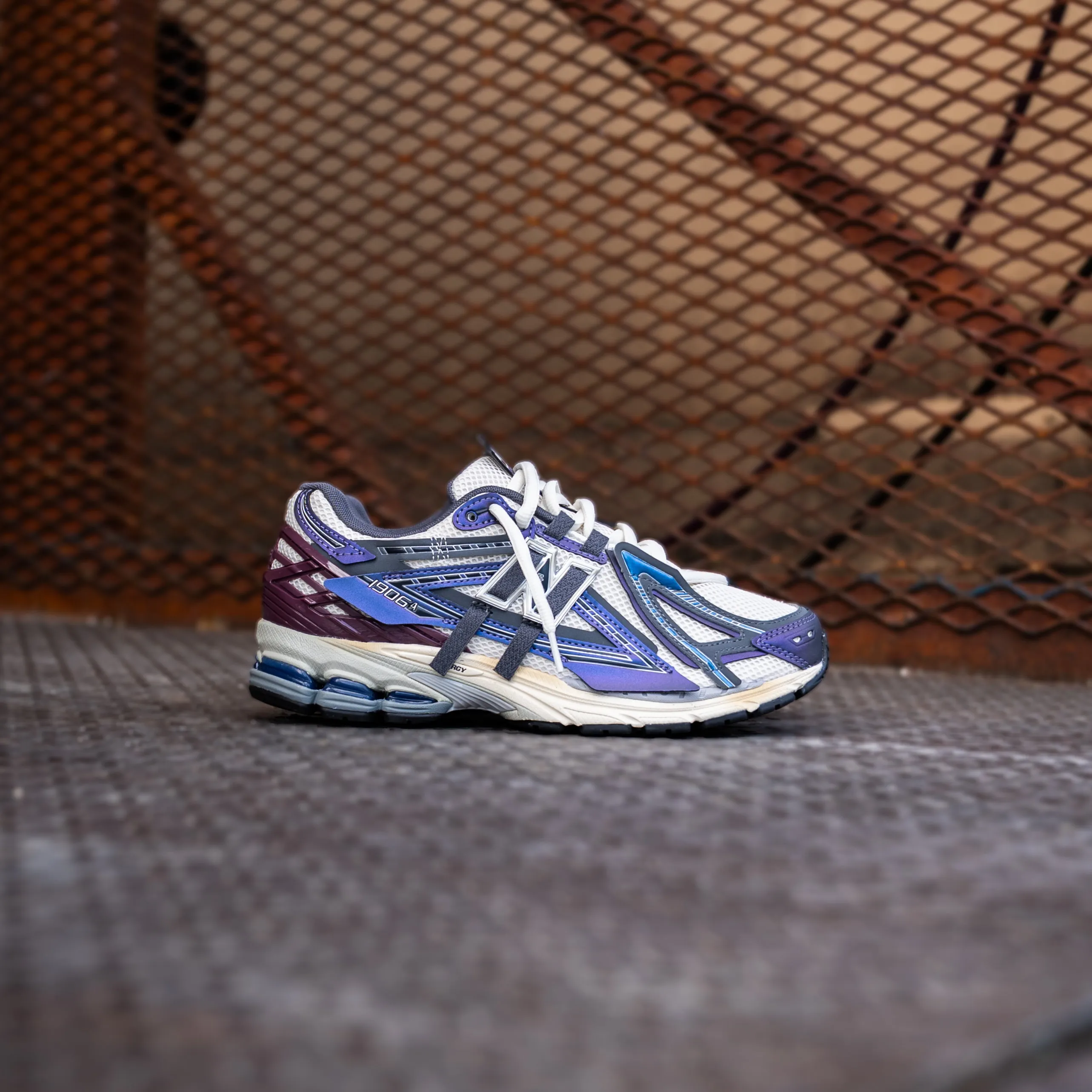 Refined Look Adaptive stability Mens New Balance 1906A (Inkwell) - U1906ANB
