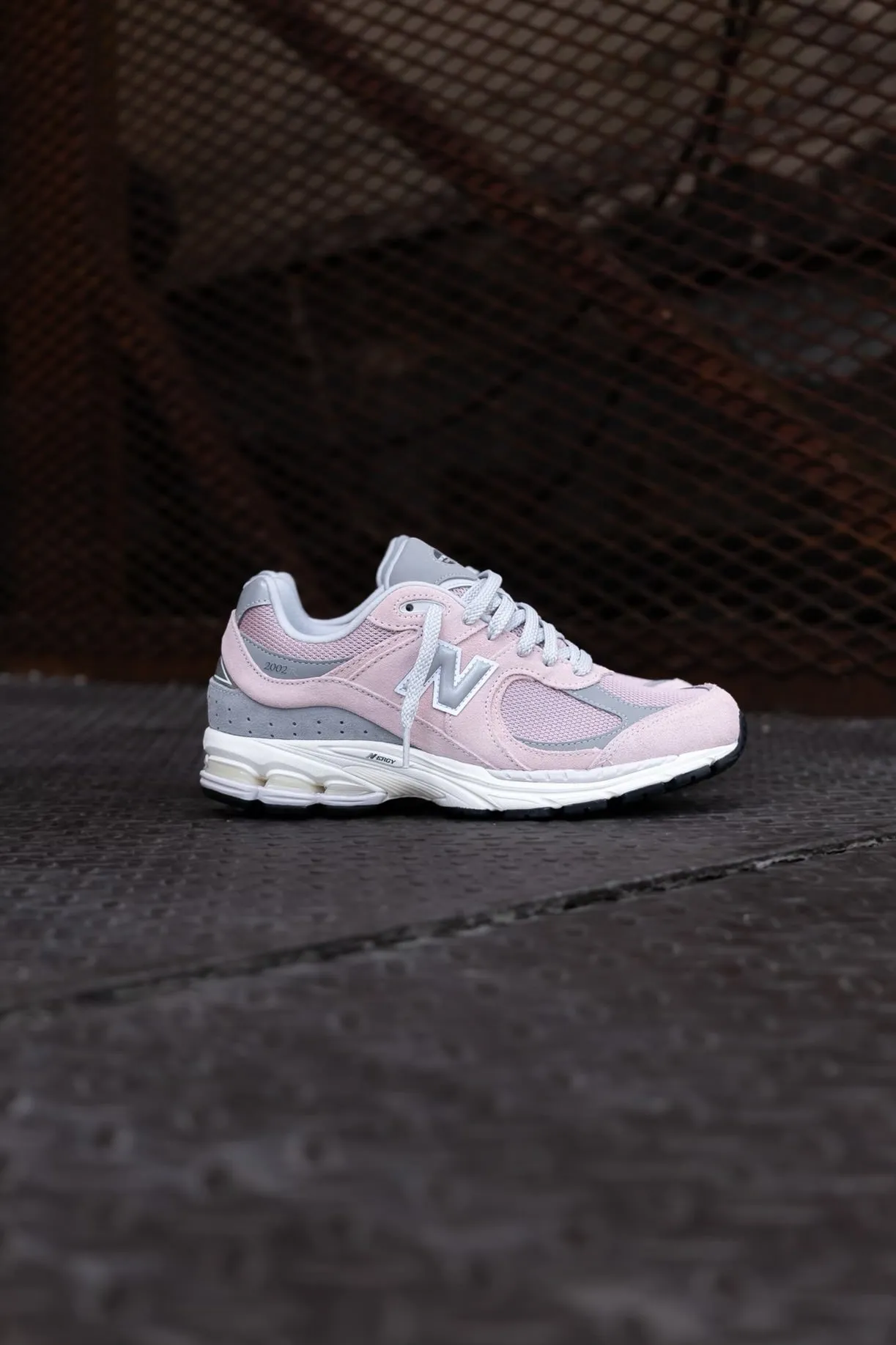Mens New Balance 2002R (Orb Pink) - M2002RFC statement - piece formal wearers' dress shoes