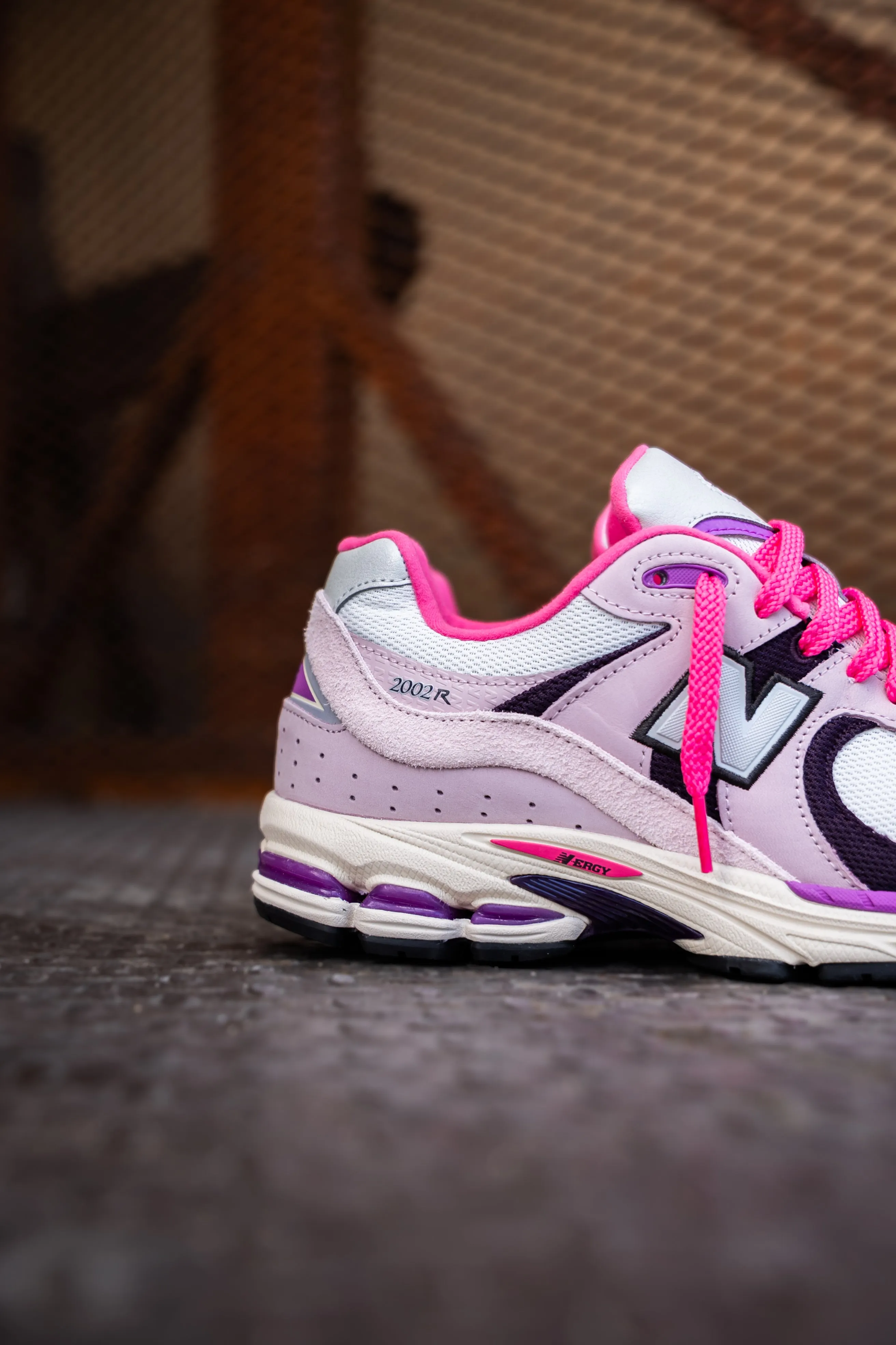 Mens New Balance 2002R (Twilight Haze/Passion Fruit/Dragon Berry) - U2002RTB professional-grade