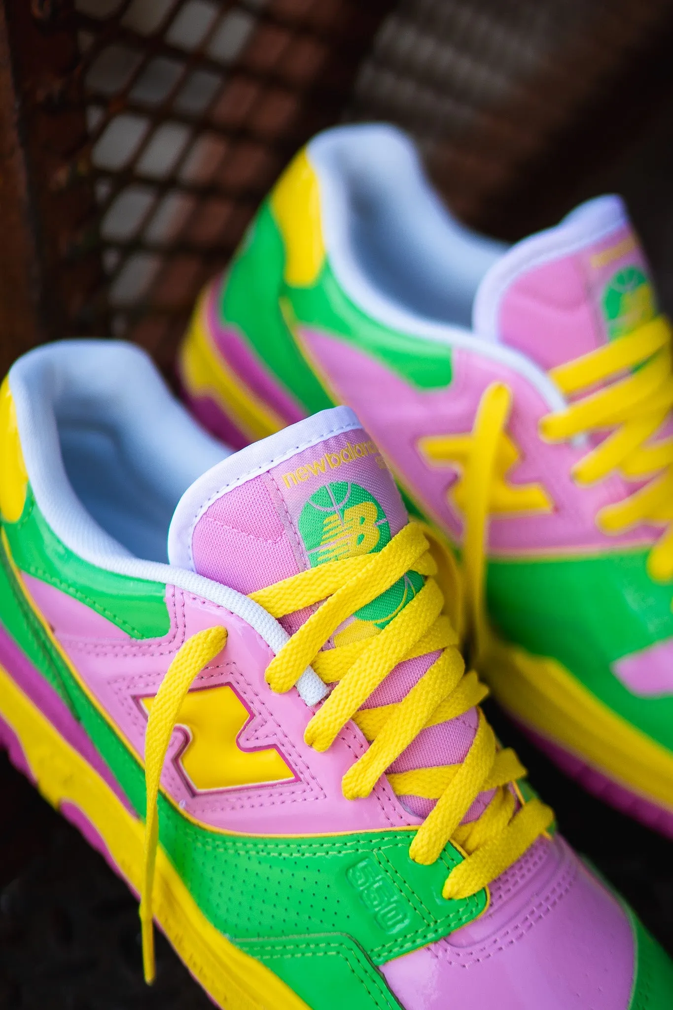 mid - top Soft-touch design Mens New Balance 550 (Neon Multi) - BB550YKA