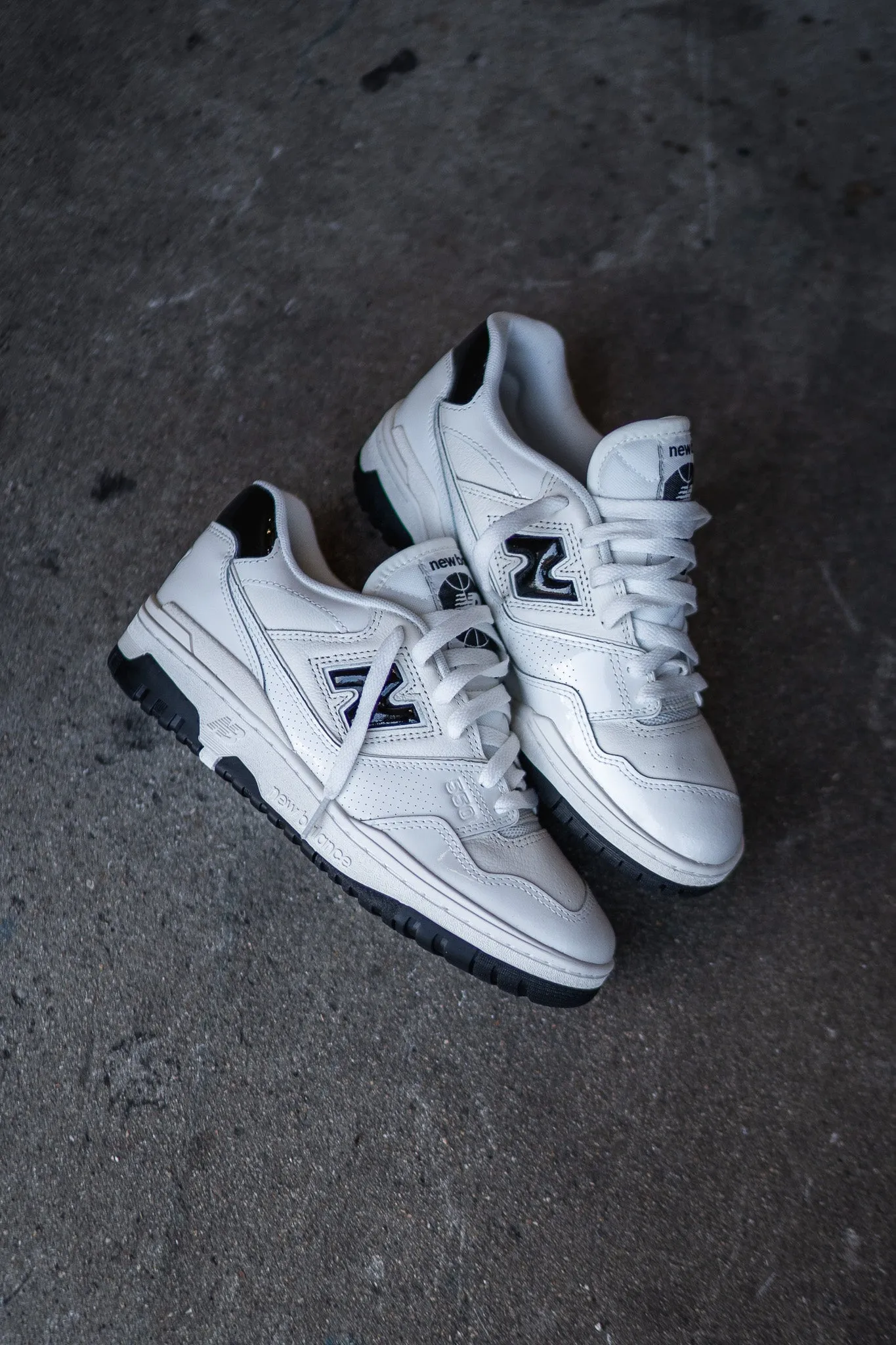 Mens New Balance 550 (White/Black) - BB550YKF Elegant flair Gift Idea