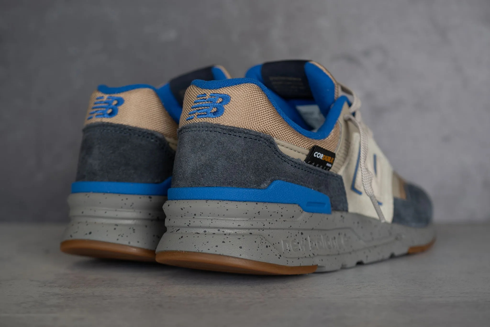 dancers Durable Sole Mens New Balance 997 (Sand) - CM997HTV