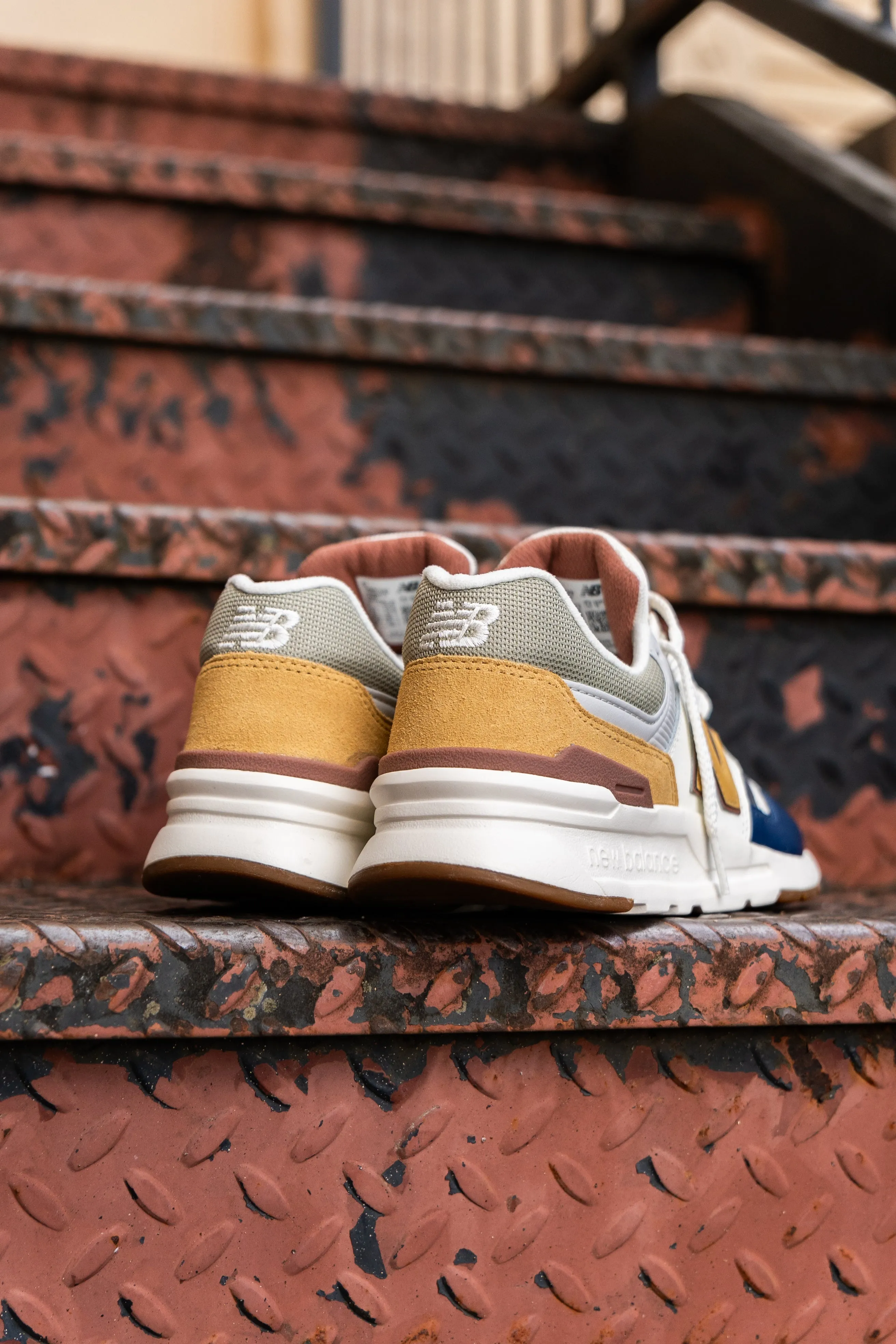 Mens New Balance 997H (White/Brown) - CM997HZG Stability
