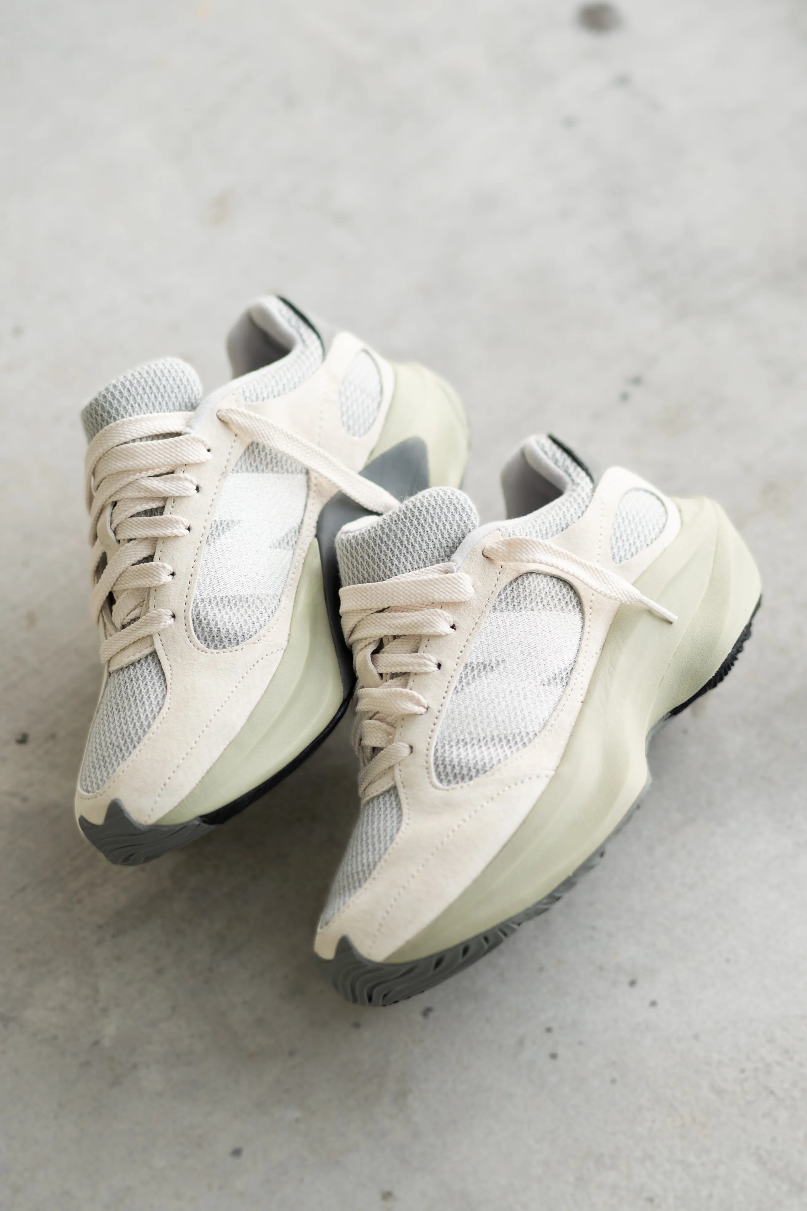 Mens New Balance WRPD (Beige/Grey/Olivine) - UWRPDBGS Distinctive Design