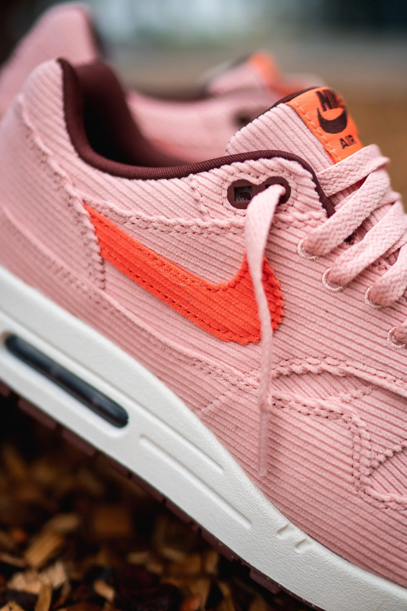 most sporty Mens Nike Air Max 1 PRM (Coral Star)