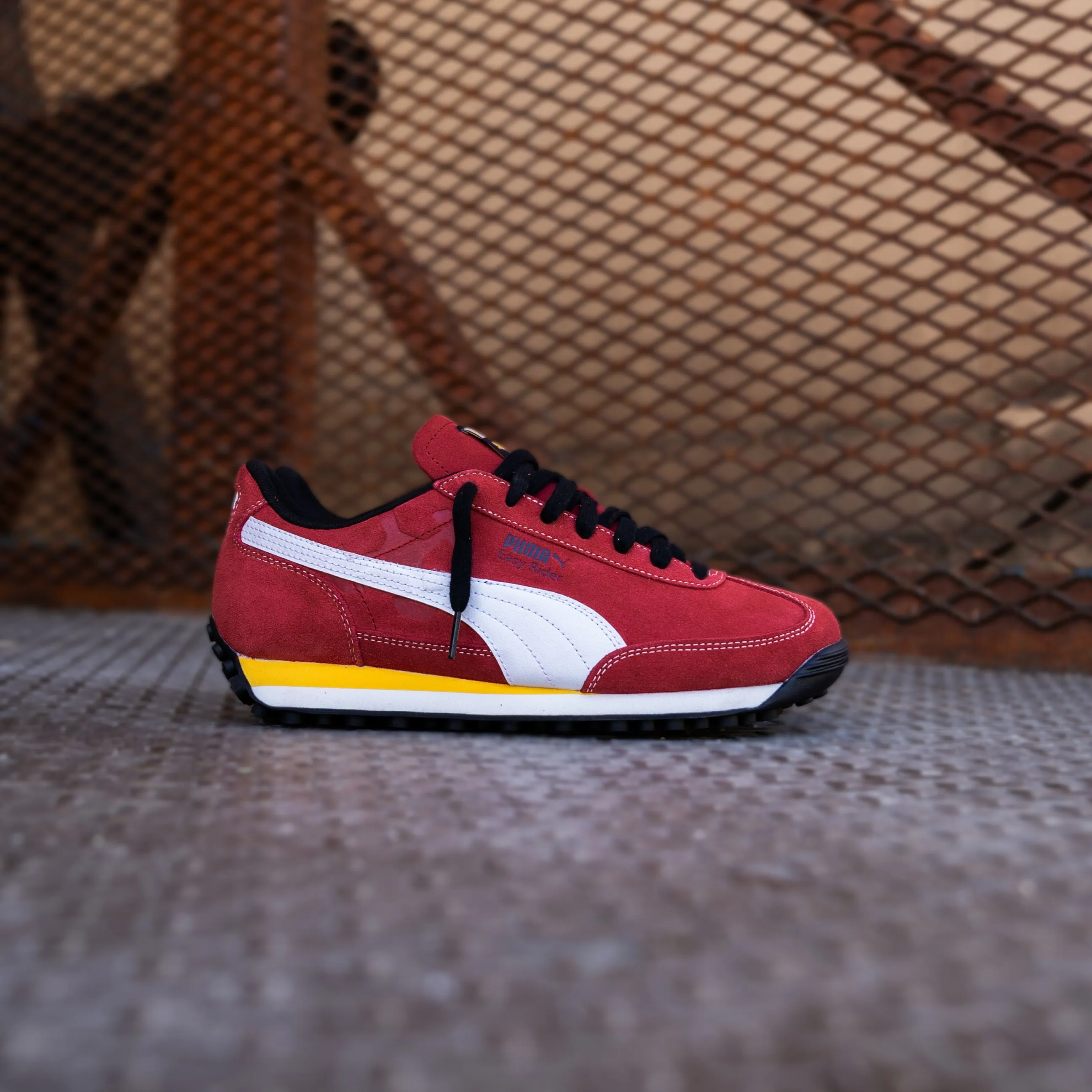Mens Puma Easy Rider Road To Unity (Dark Crimson/Puma White) Eye - Catching