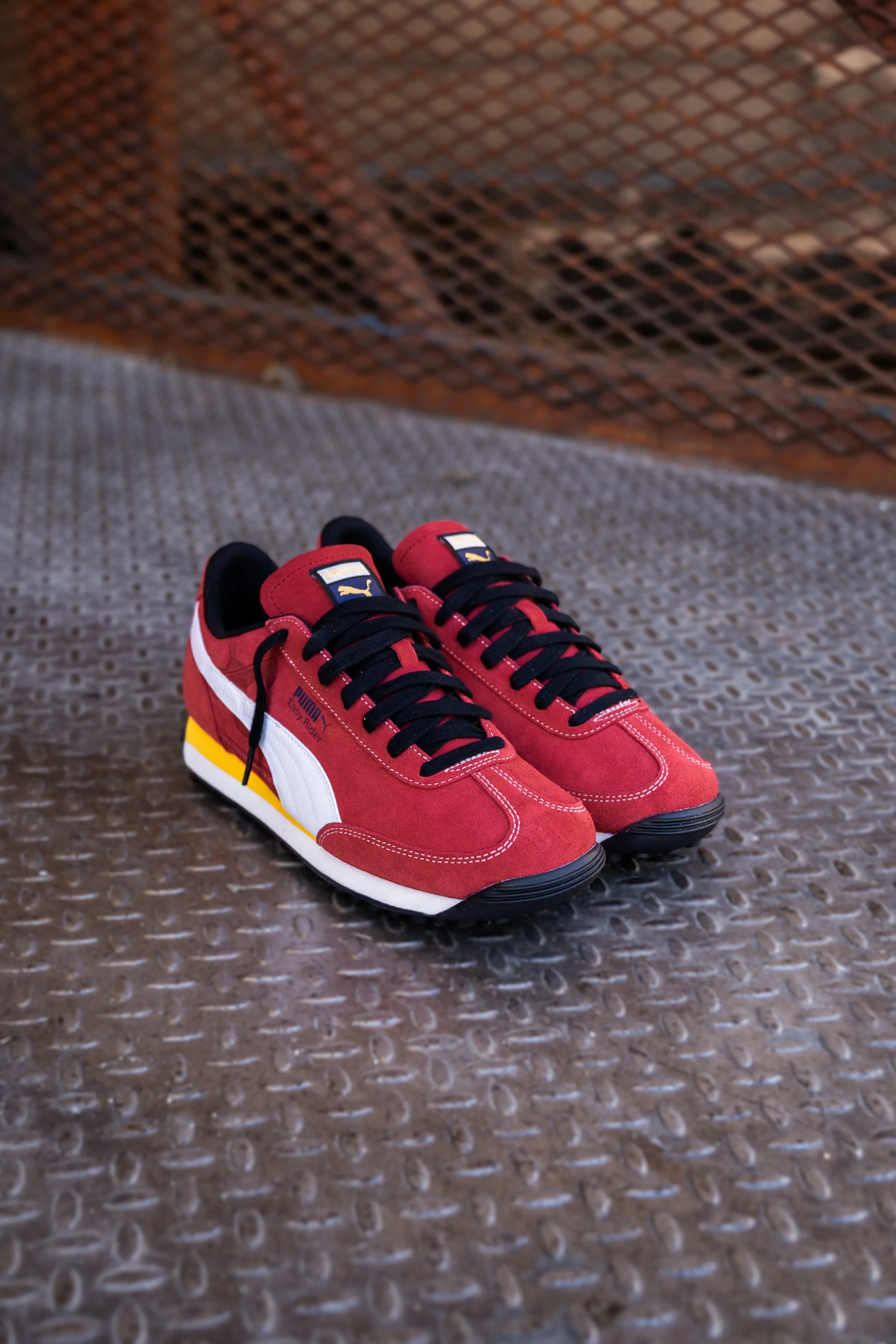 Robust Trend-setting silhouette Mens Puma Easy Rider Road To Unity (Dark Crimson/Puma White)