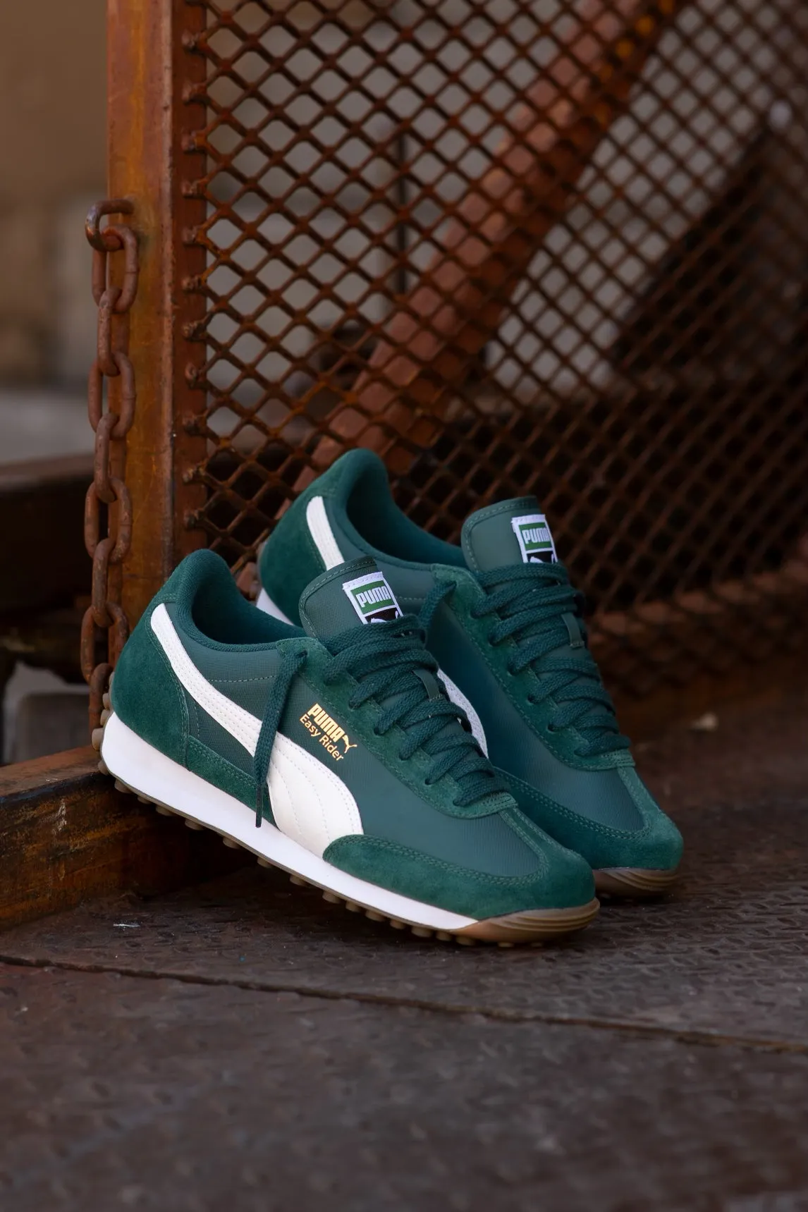 Mens Puma Easy Rider Vintage (Dark Myrtle/Puma White) Brand