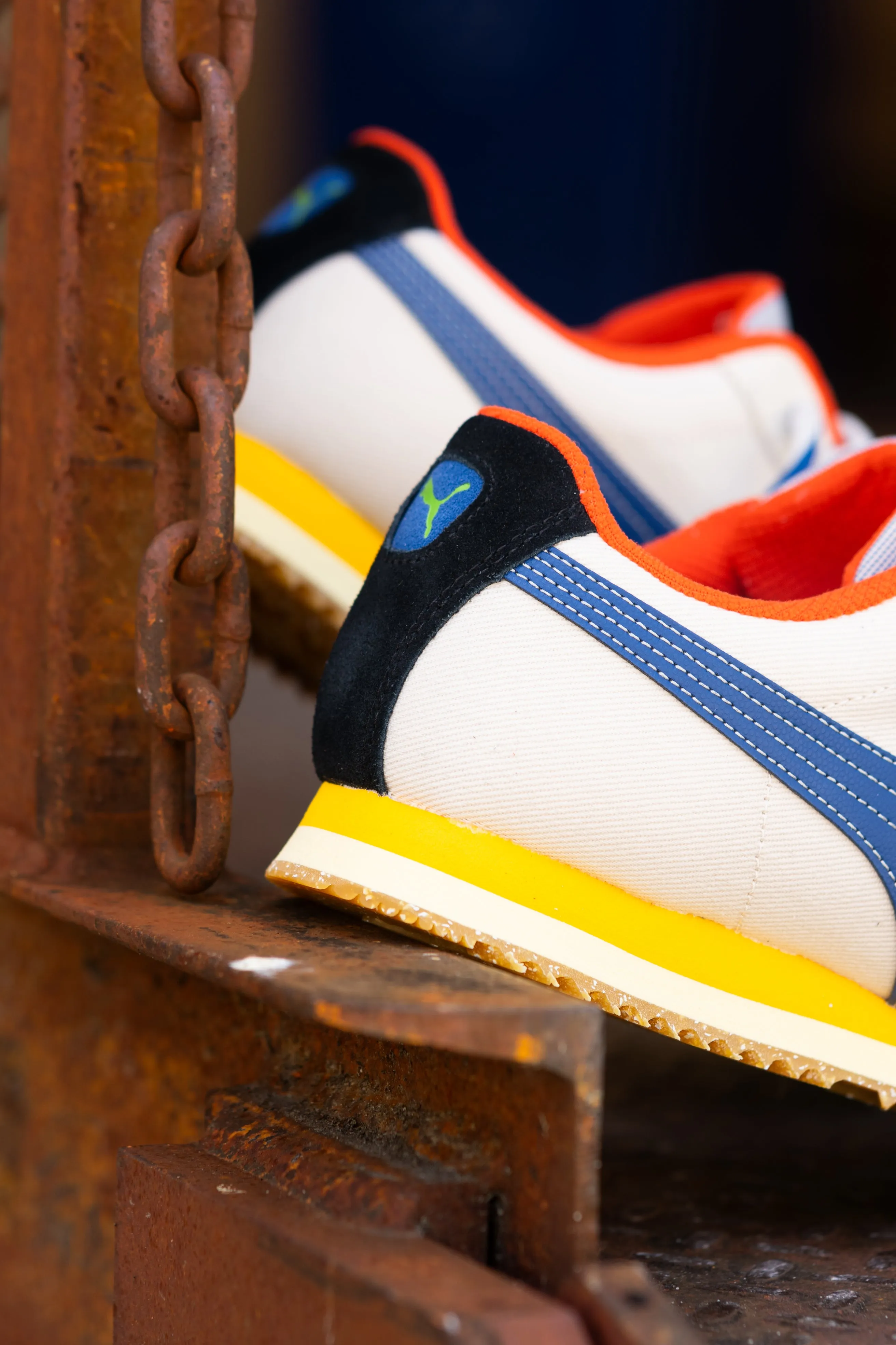 Supportive arch Mens Puma Roma Podium (Clyde Royal/Creamy Vanilla)