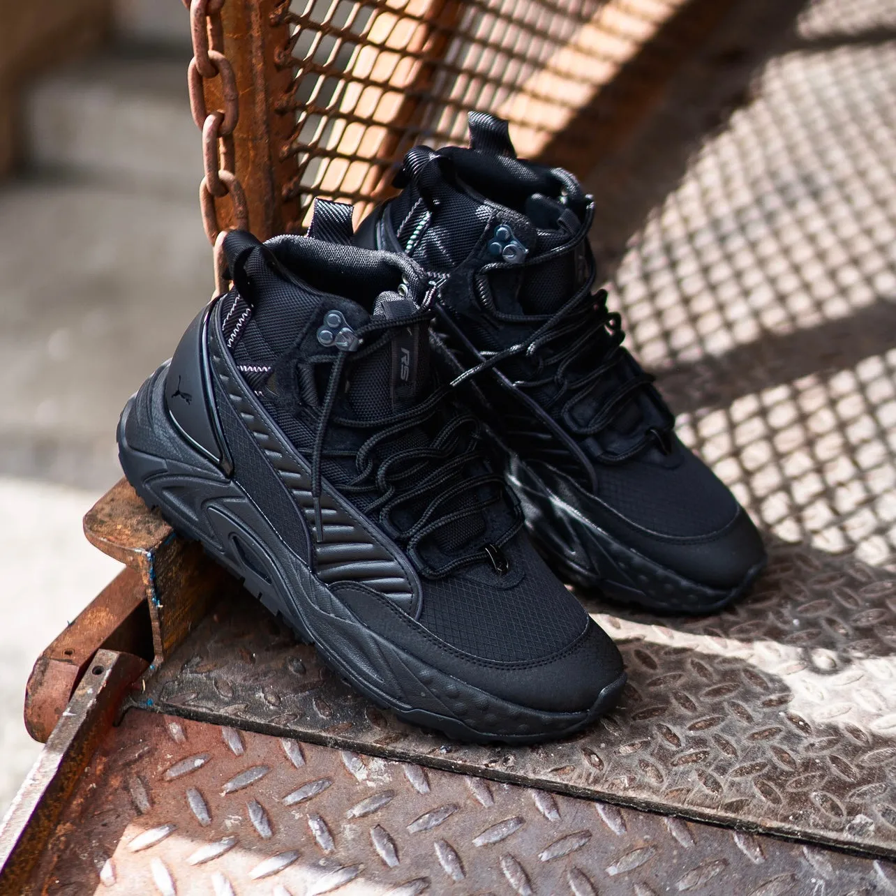 Mens Puma RS-Trck Mid Lifestyle (Triple Black) contemporary