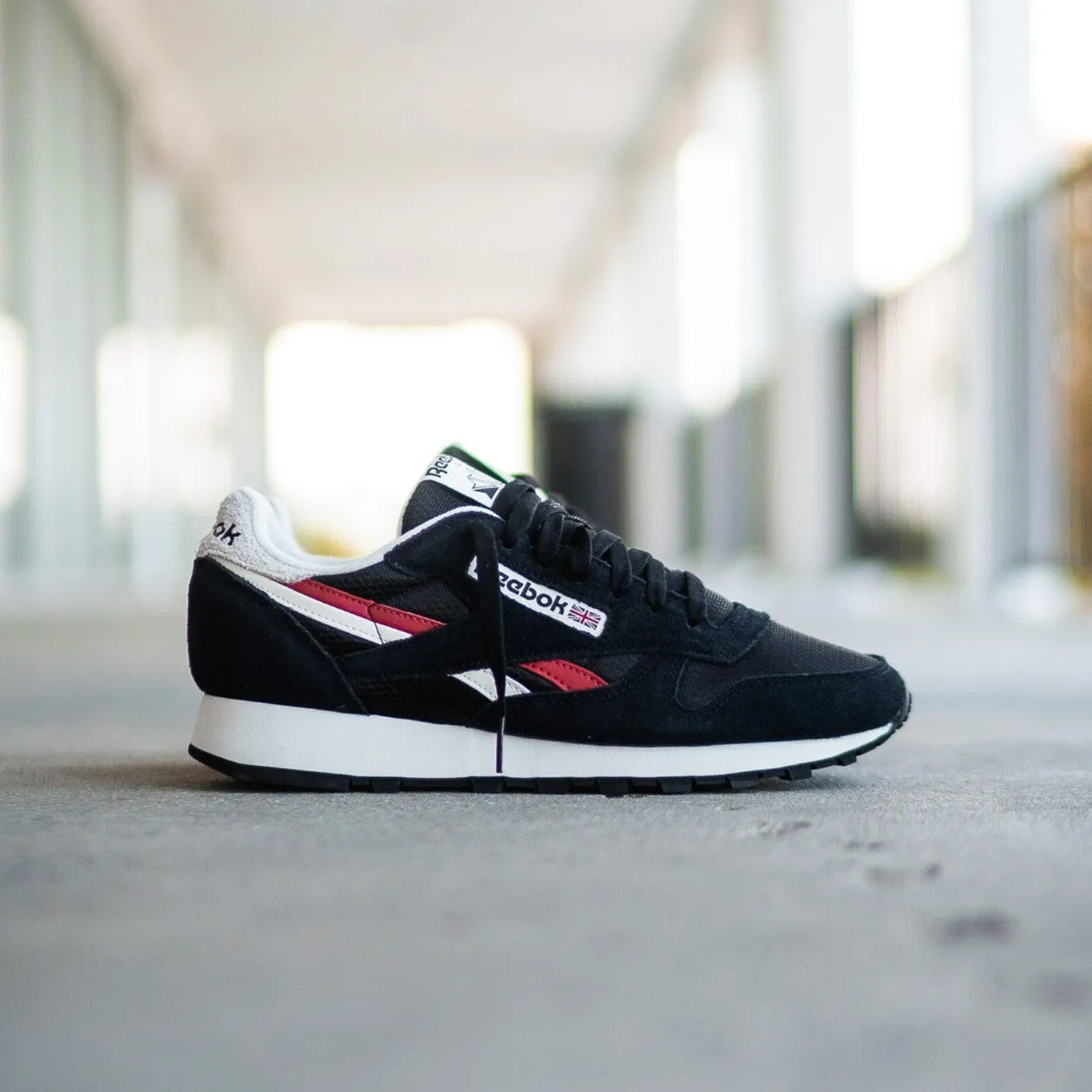 Men's Reebok Classic Leather (Core Black/Red) cyclists - specific benefits adults'
