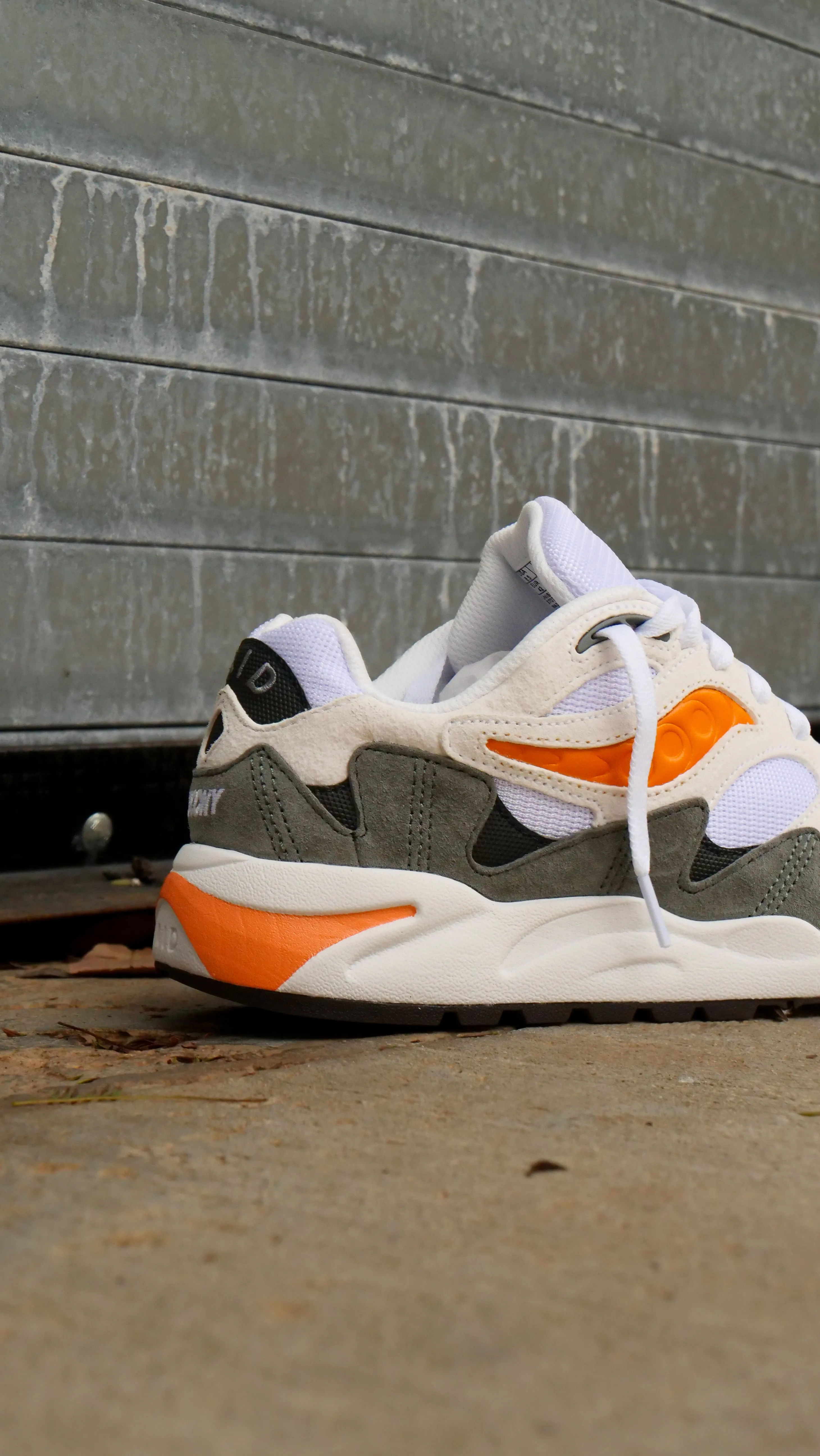 Mens Saucony Grid Shadow 2 Essential (White/Safety Orange) Reliable Wear Fresh stability