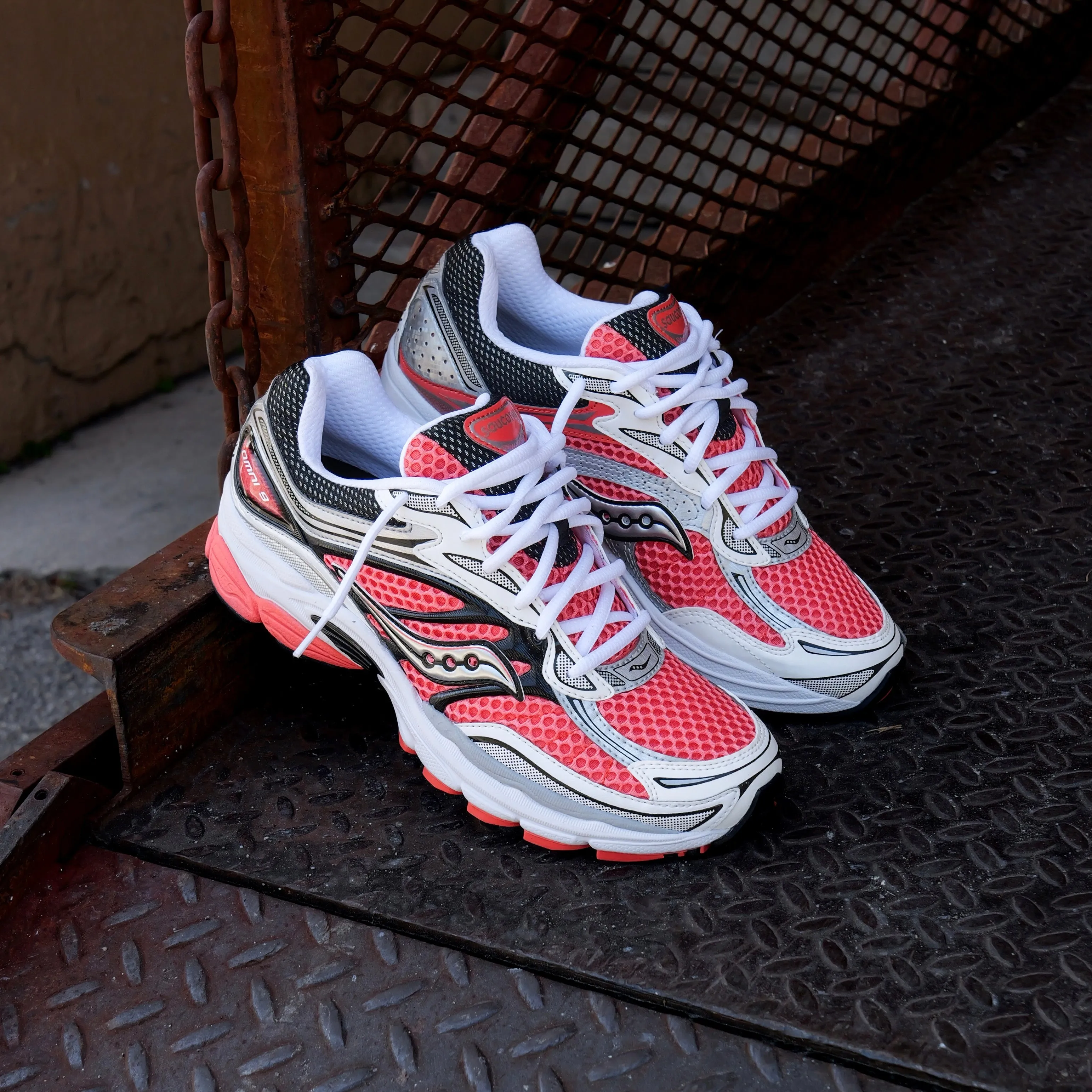 Upgraded piece vital Mens Saucony ProGrid Omni 9 (Silver/Coral)