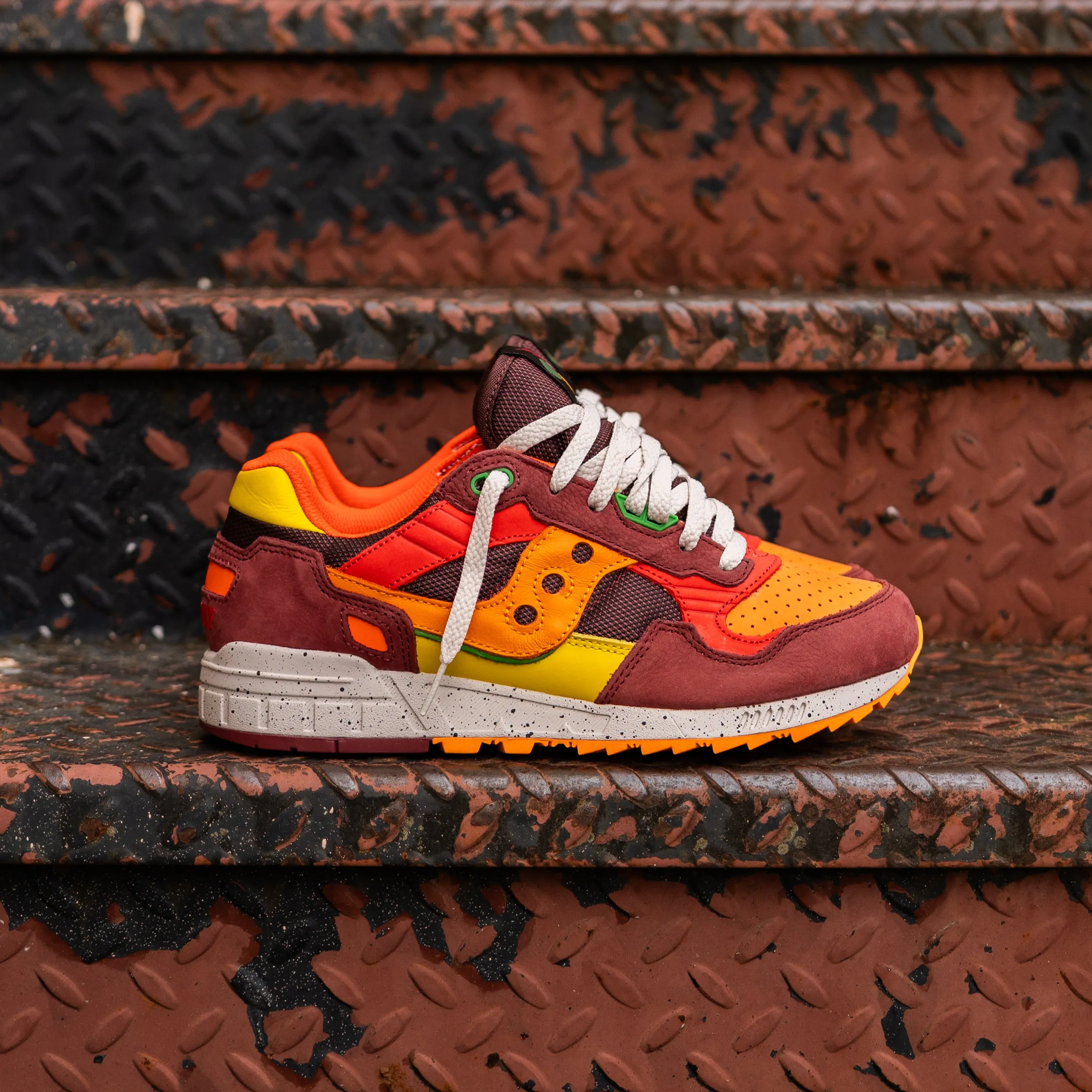 Mens Saucony Shadow 5000 (Multi Bariole) Patent Leather
