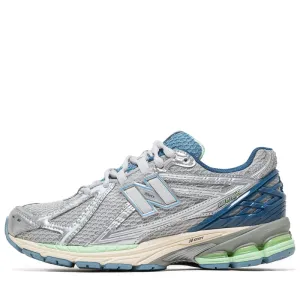 senior exercise shoes fashion New Balance 1906R - Silver Metallic/Still Water