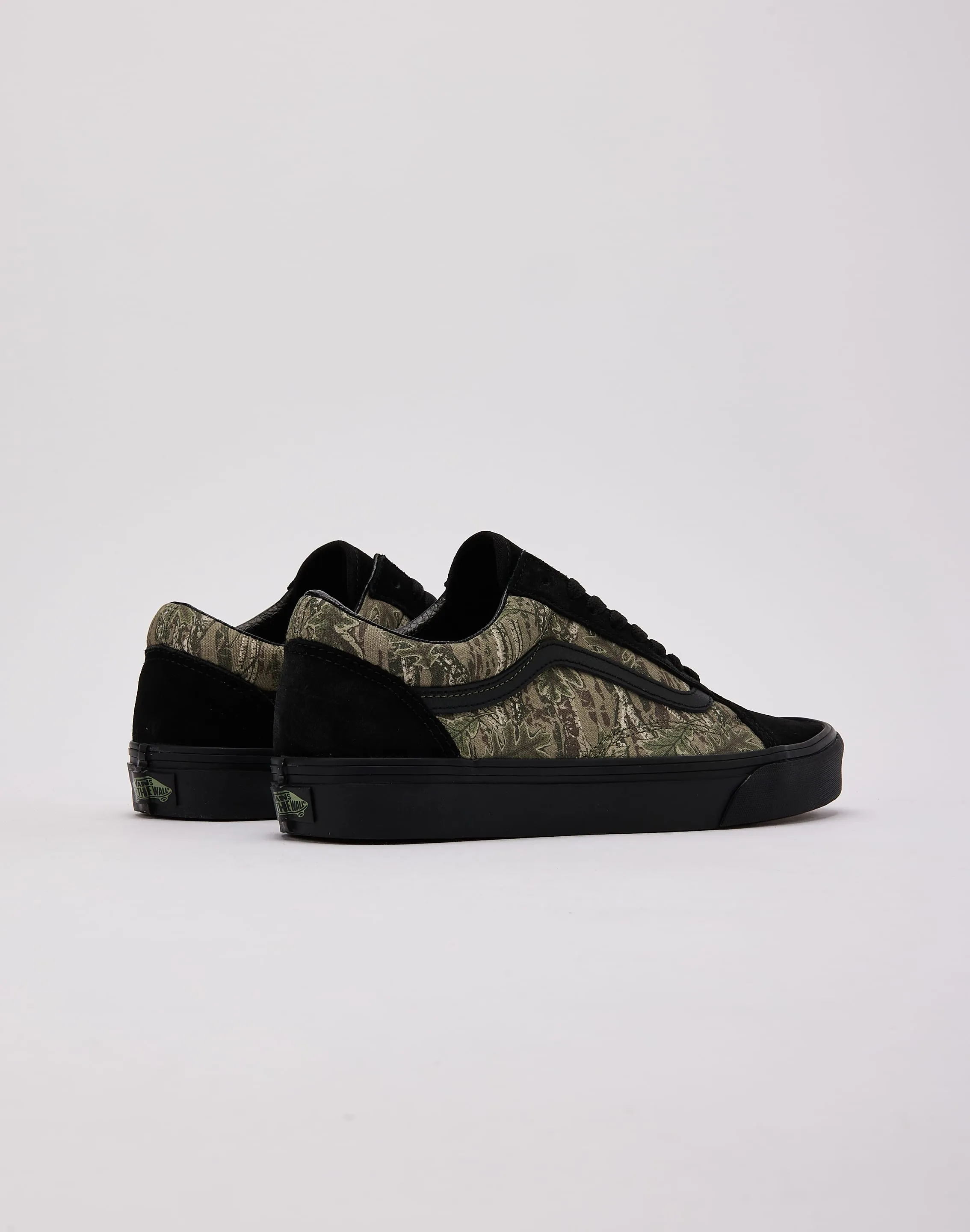 Grounded Steps Vans Old Skool