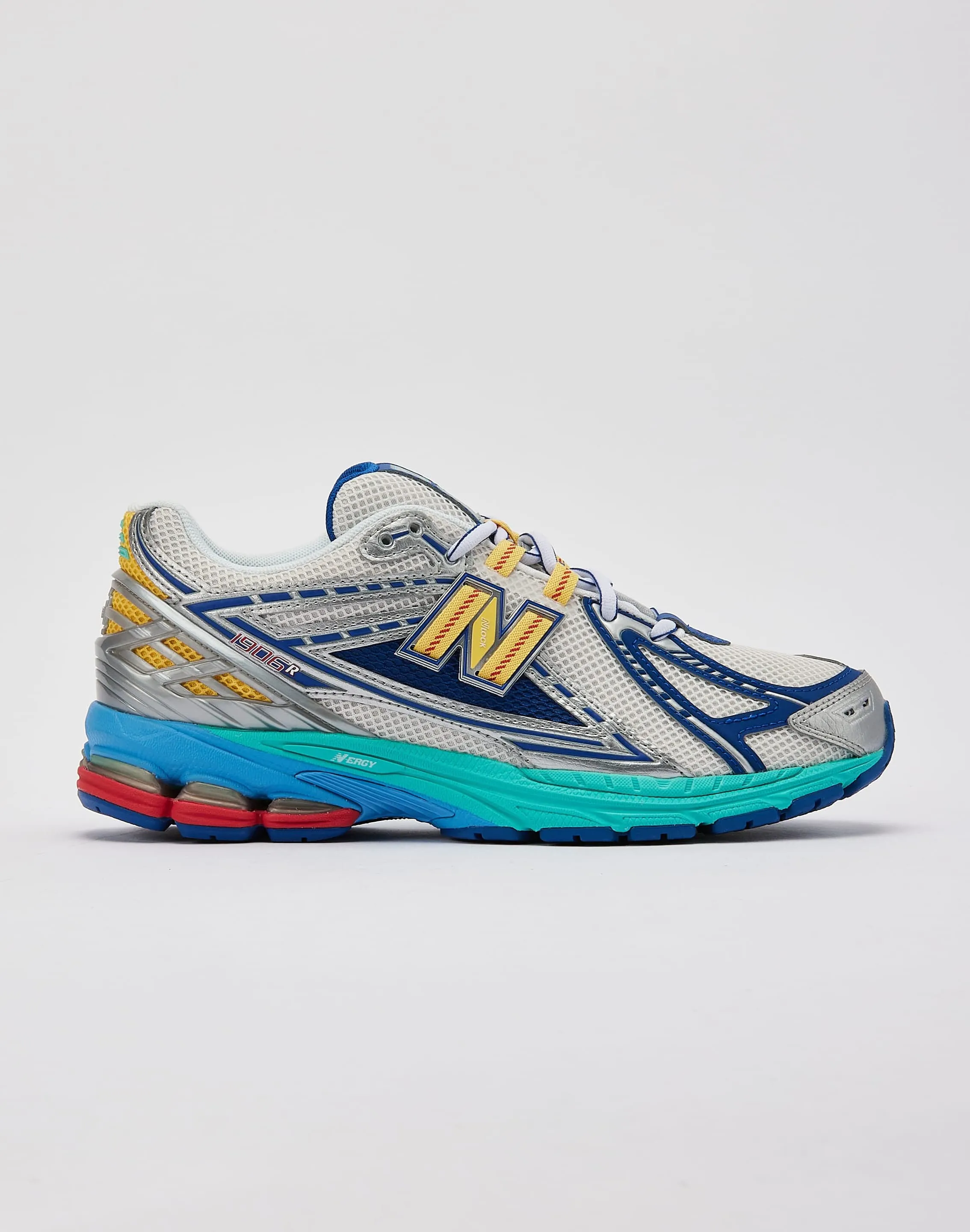 Monochrome Style Daily Favorite New Balance 1906R 'Moon Sign'