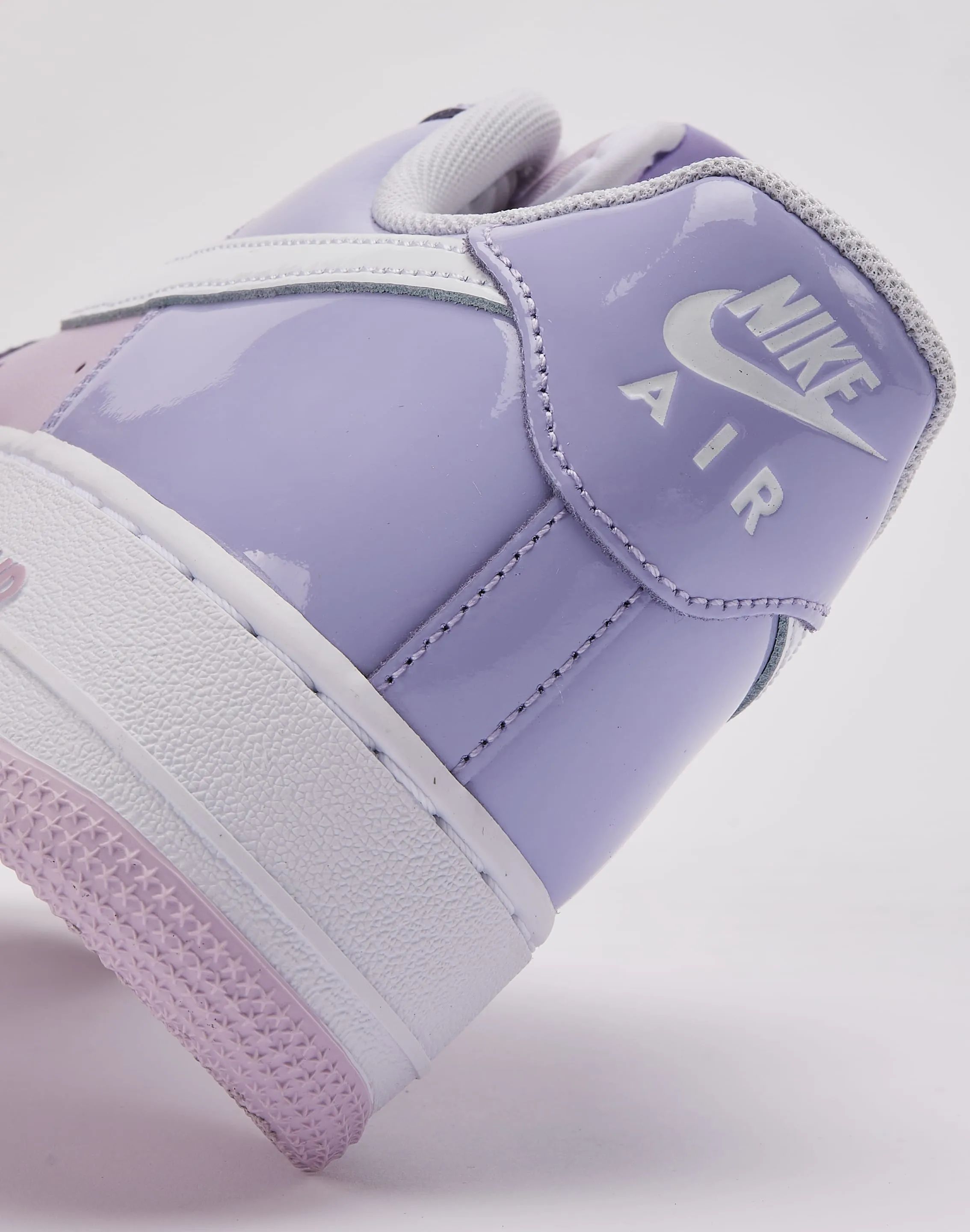 Skip Hike Nike Air Force 1 Low '07 LV8