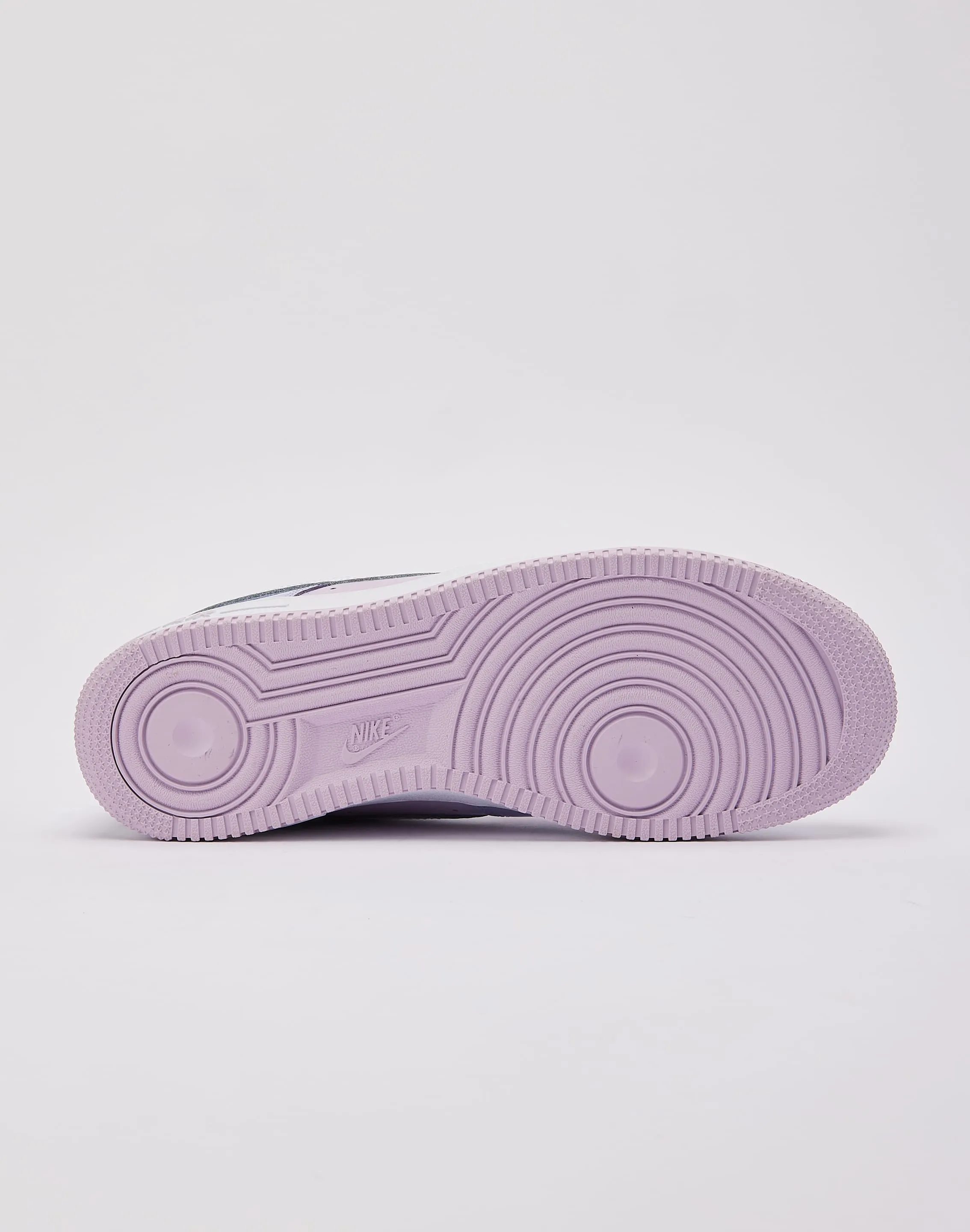 Nike Air Force 1 Low '07 LV8 Train Trip