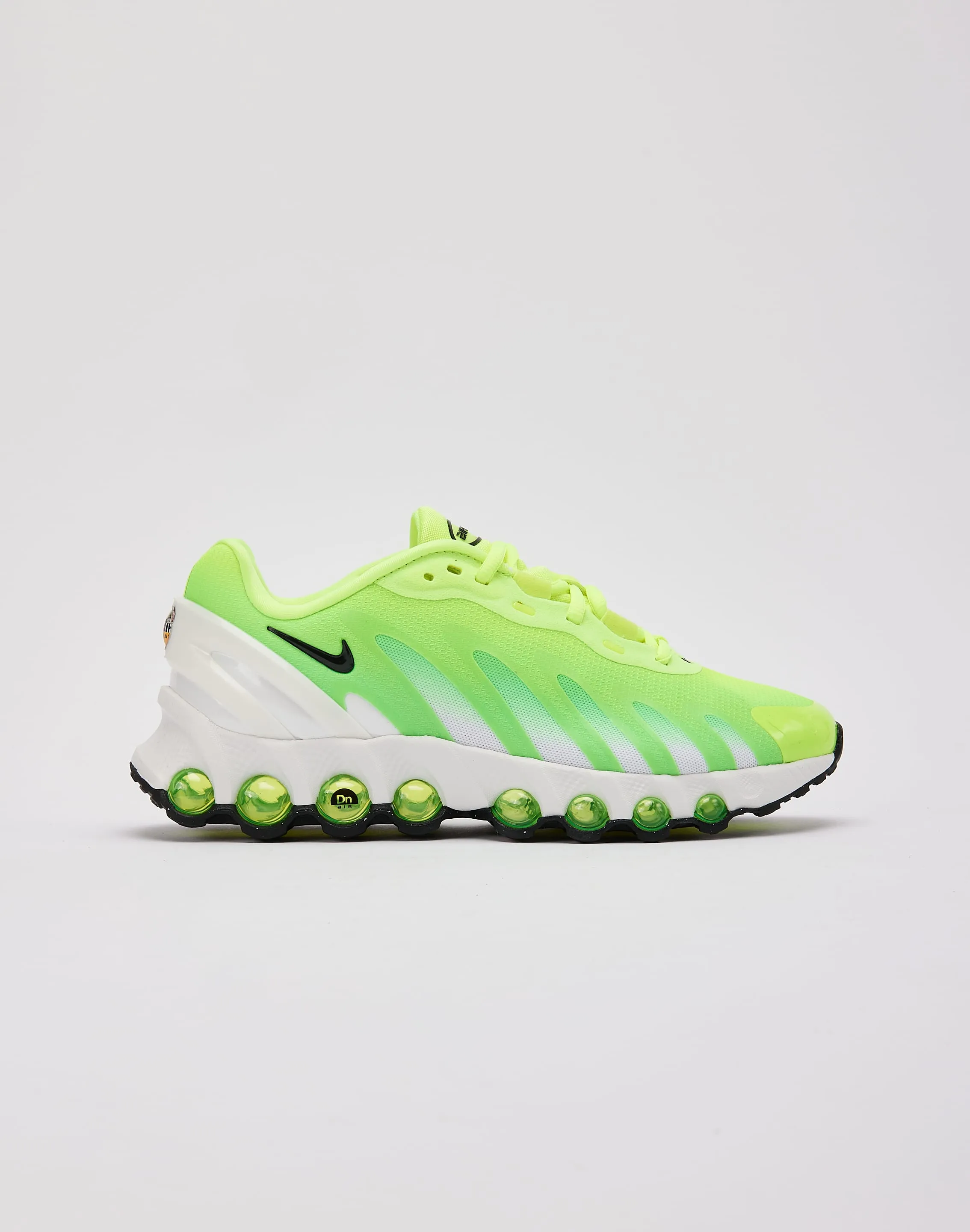 Moisture wicking Knit Weave Texture Nike Air Max Dn8