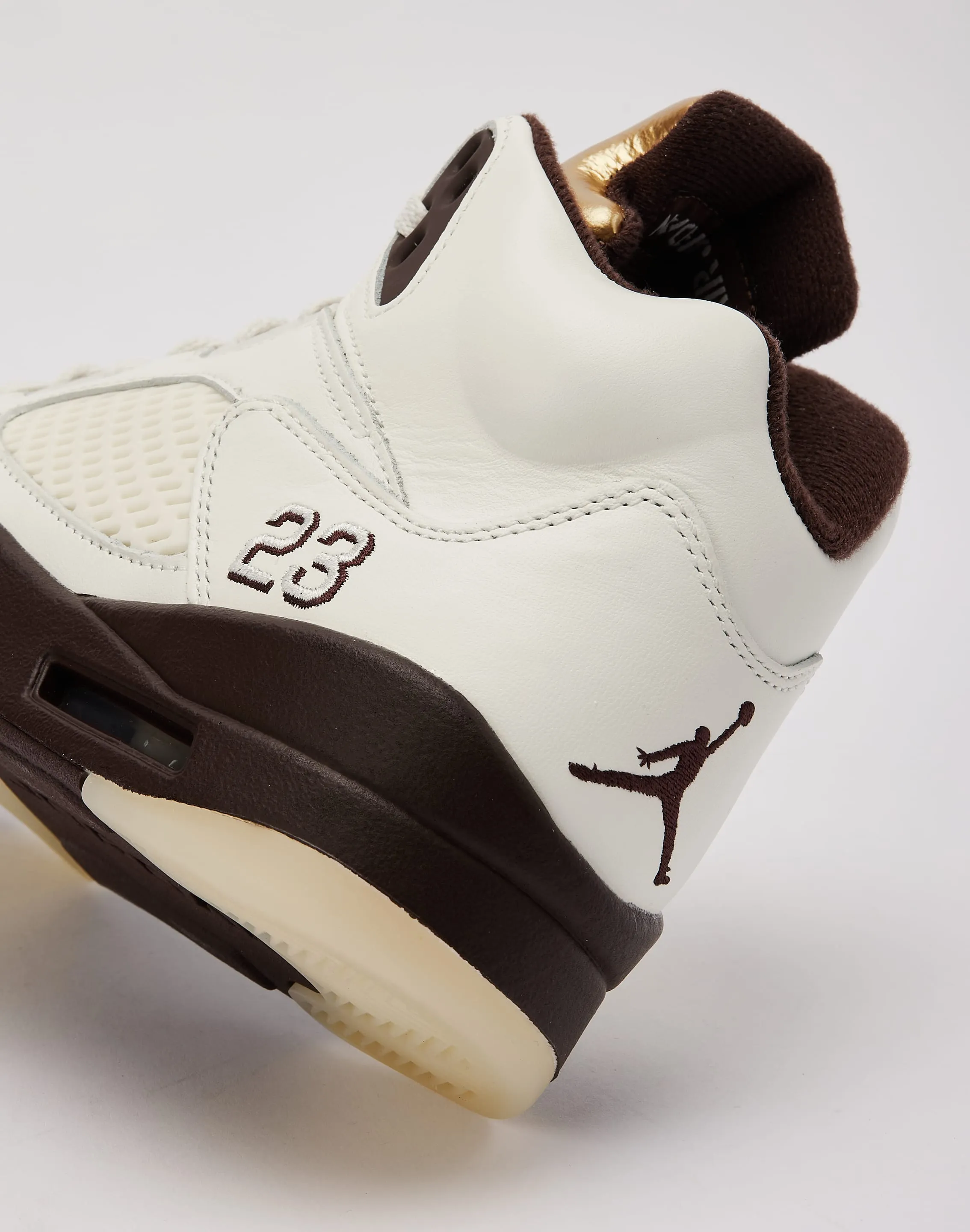 Jordan Air Jordan 5 Retro 'Golden Ticket' Reliable Wear Trail Ready