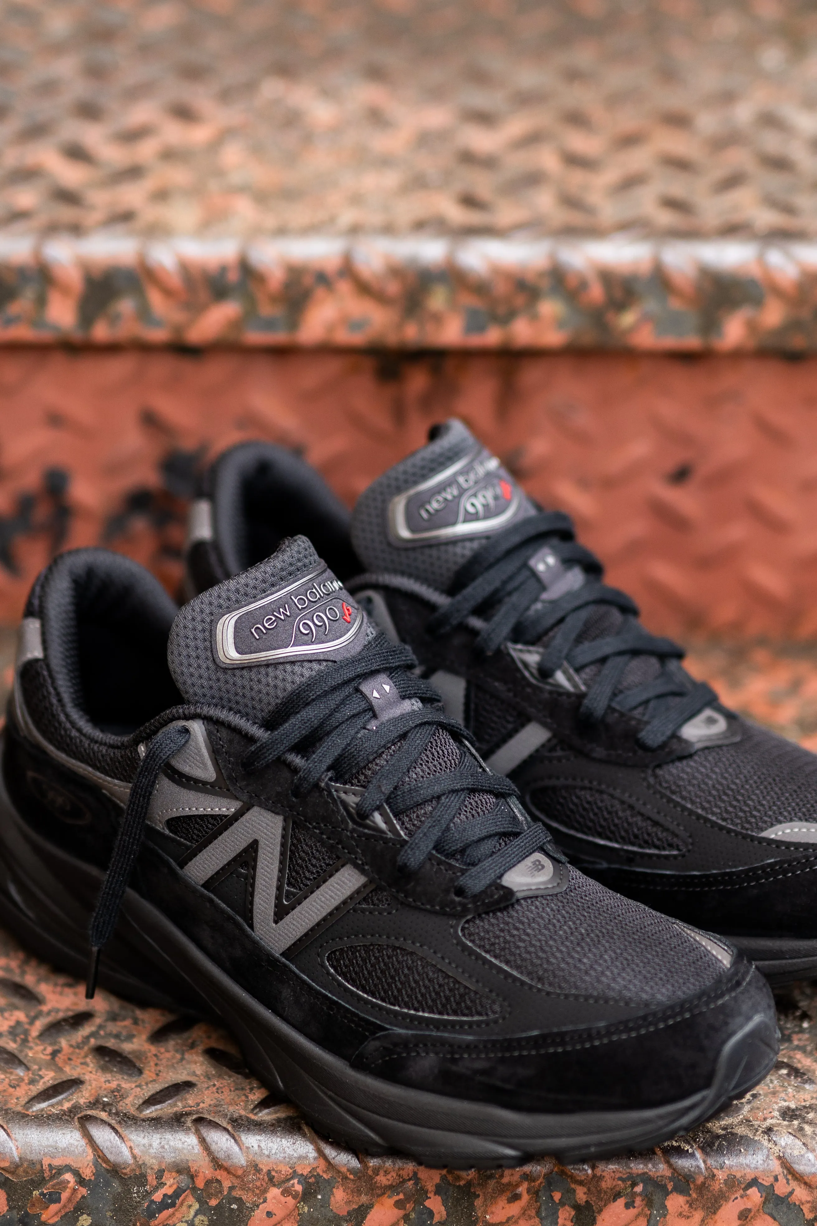active seniors' comfort Shock-absorbent arch New Balance 990v6 (Black) - U990BB6