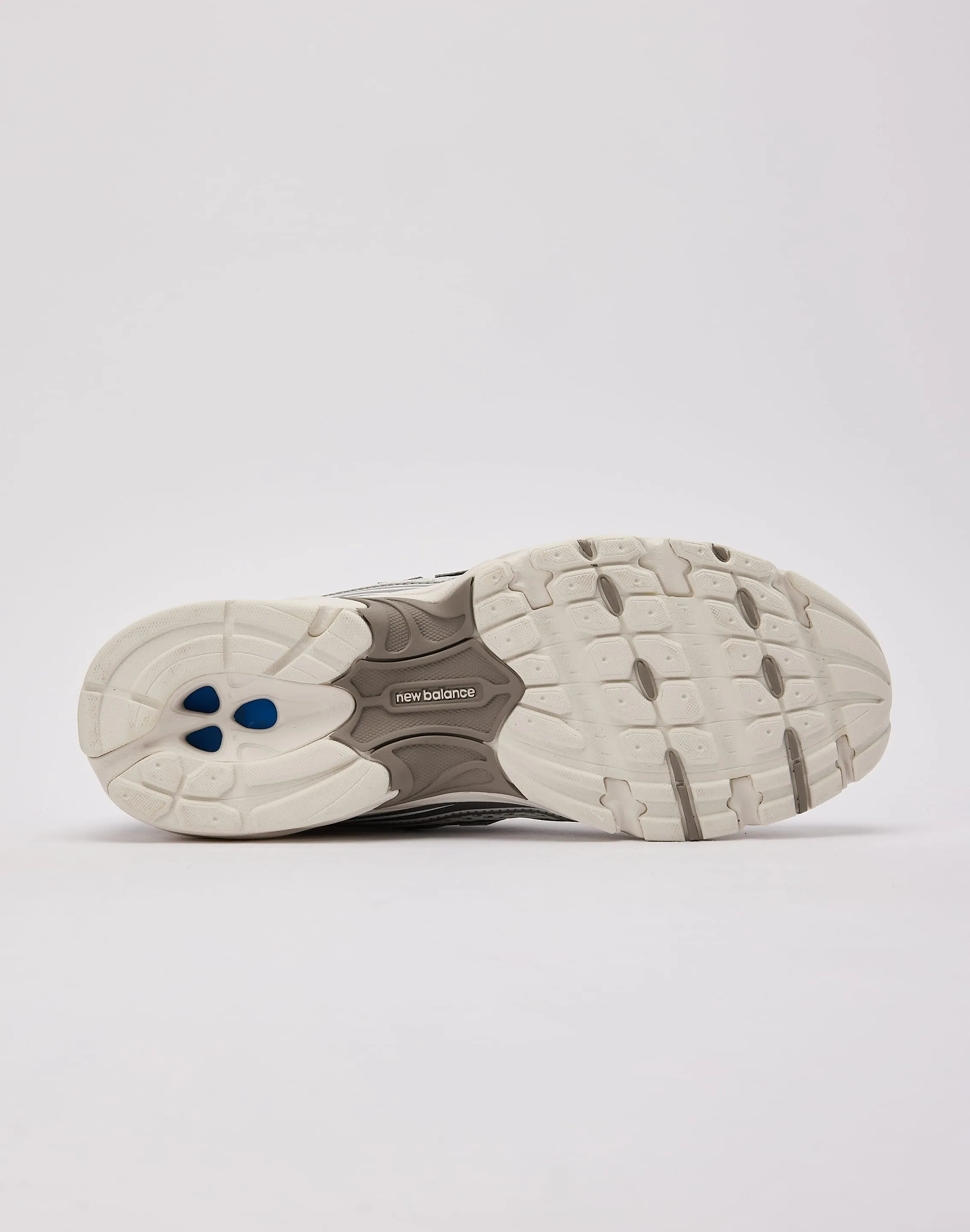 New Balance 740 Quick On Practical Use