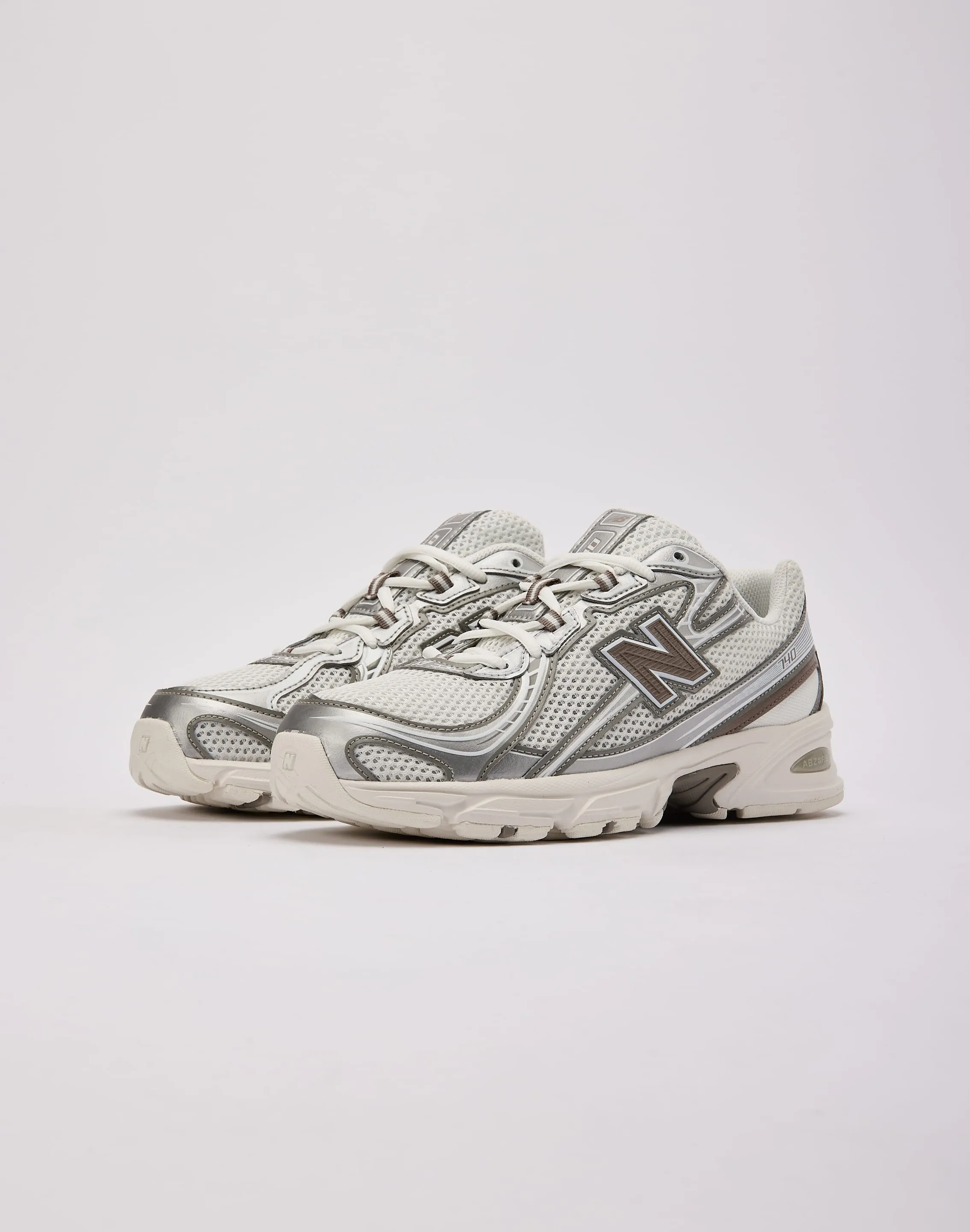 New Balance 740 Current Step