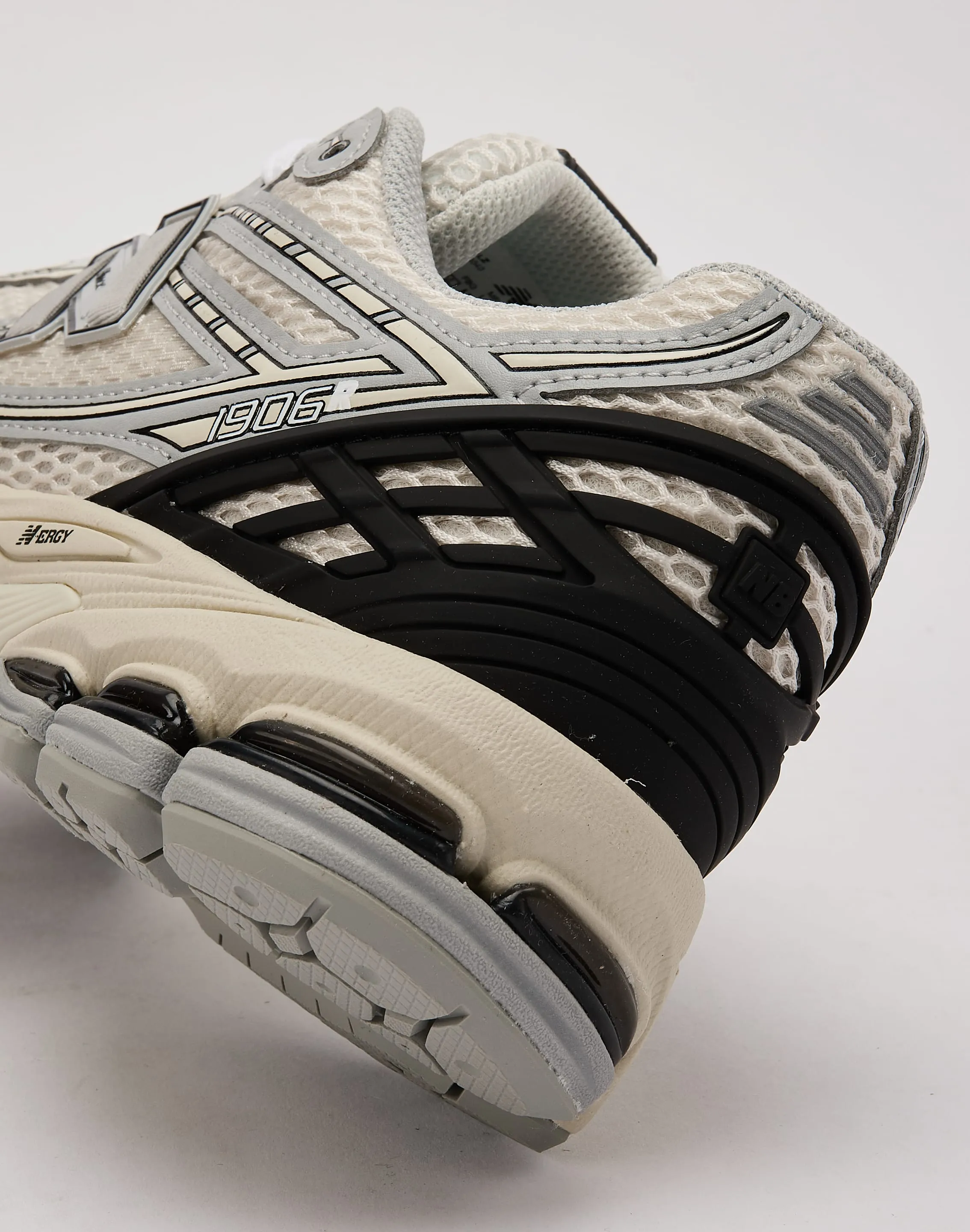 Easy Slip-On New Balance 1906R