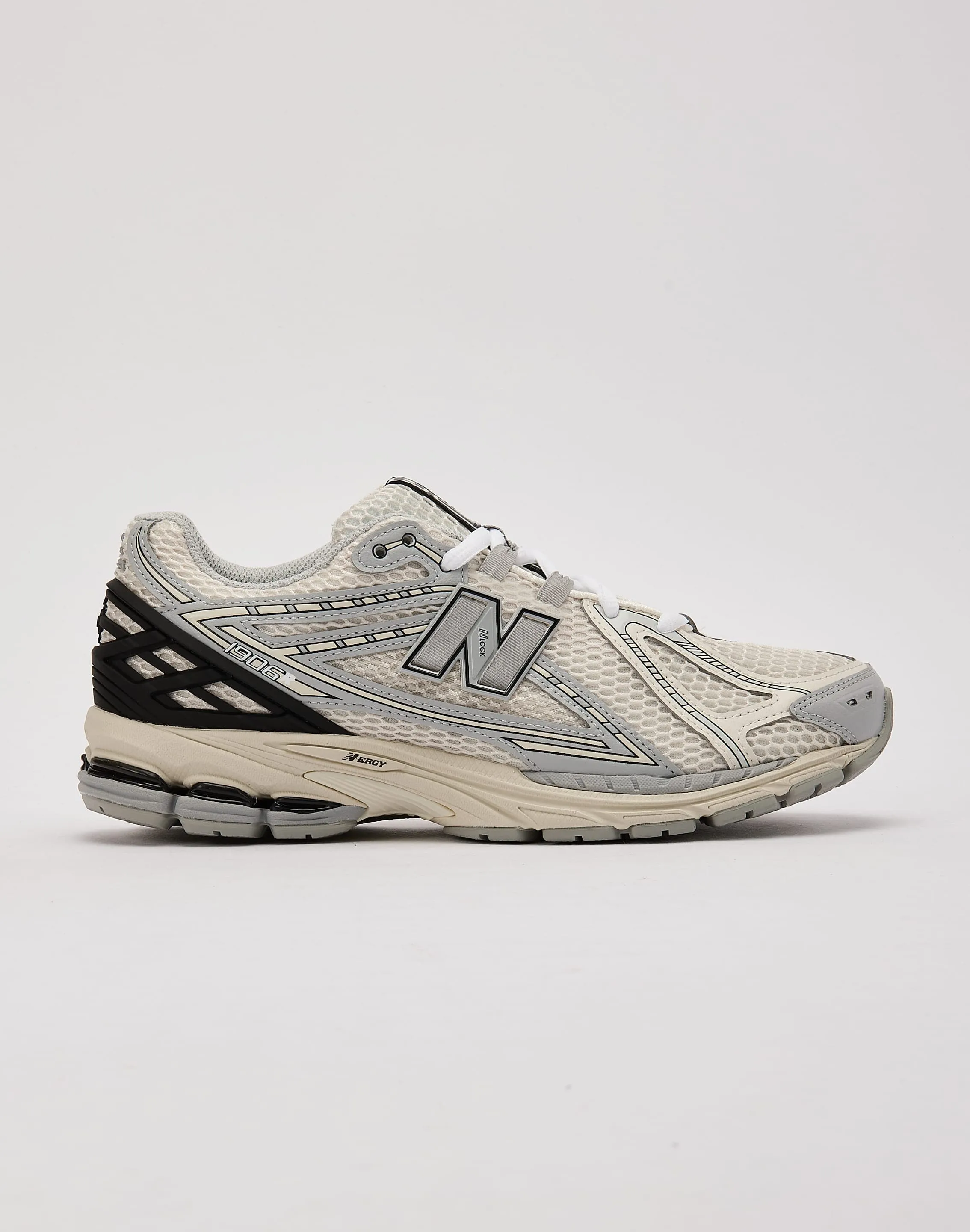 Night Run New Balance 1906R