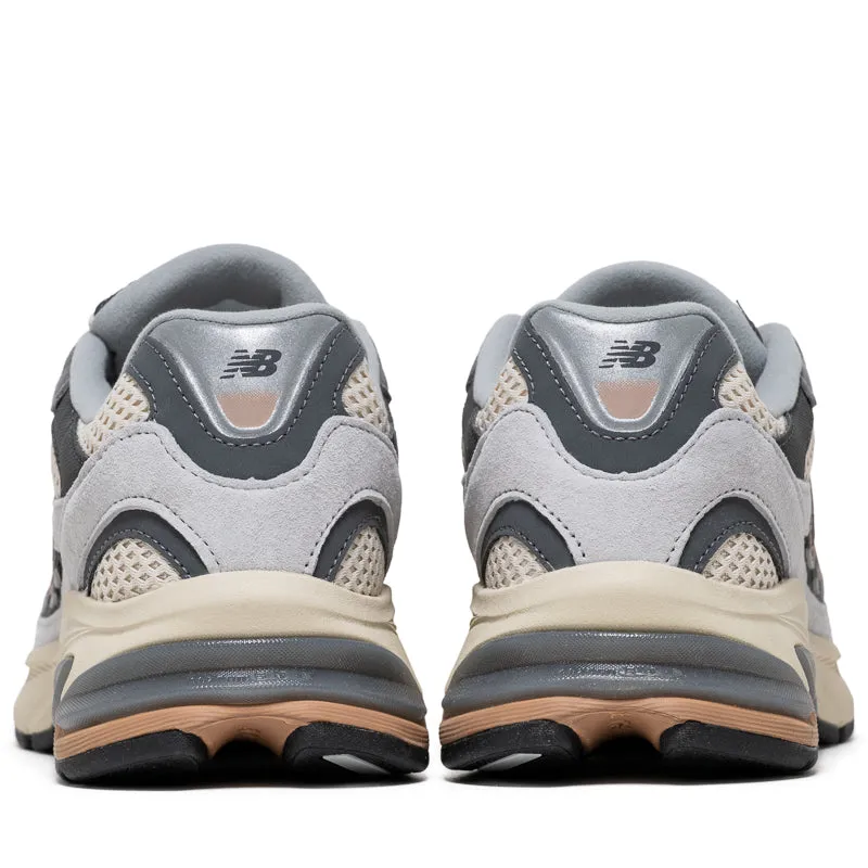 New Balance 2010 - Brighton Grey/Linen Flat terrain stability City running
