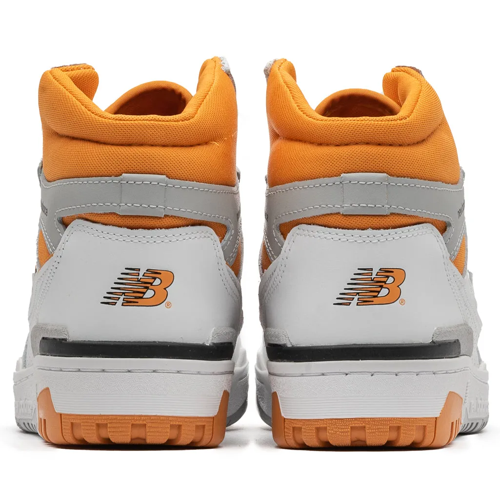 New Balance 650R - White/Canyon evening running footwear