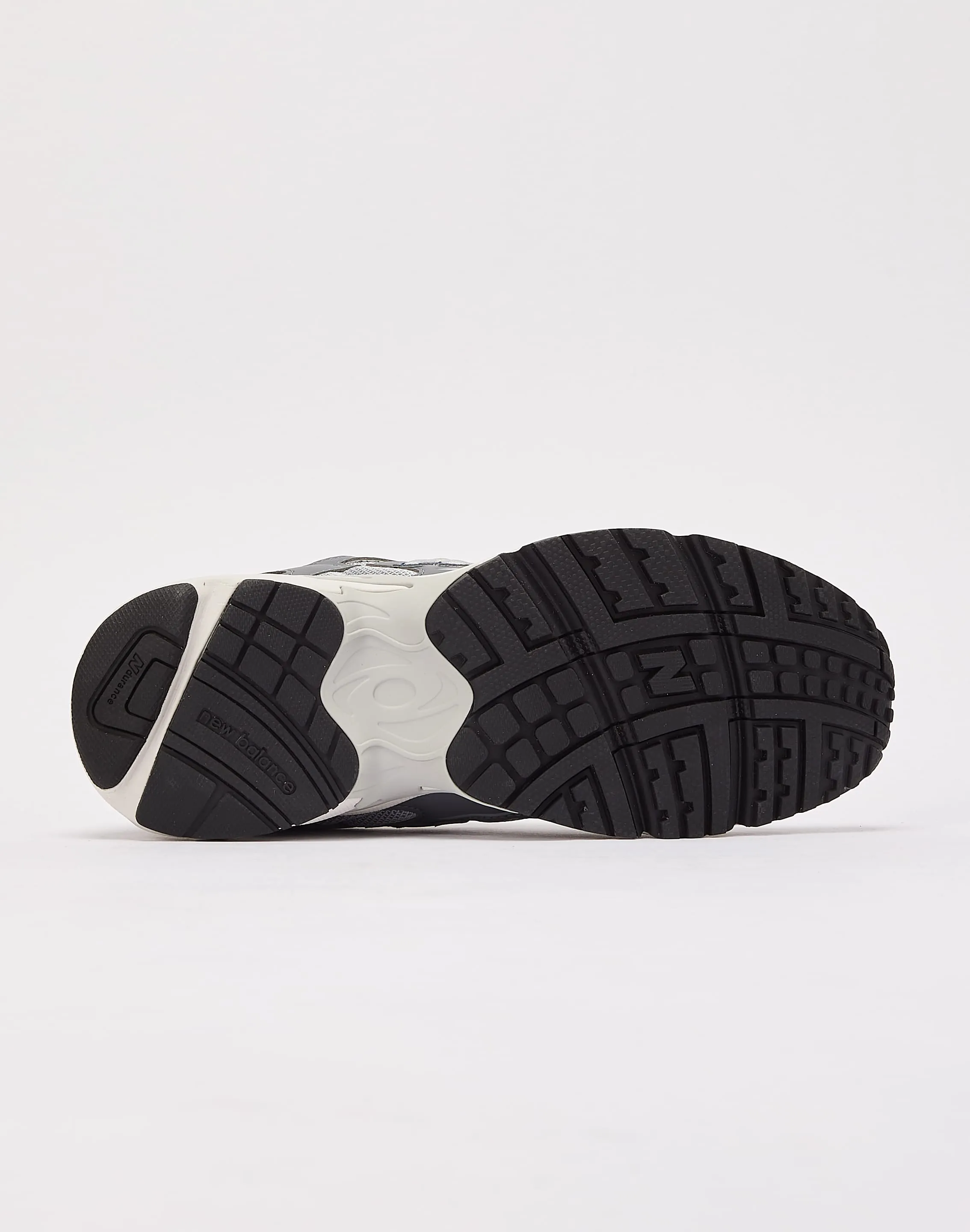 New Balance 725v1 Chic Footwear