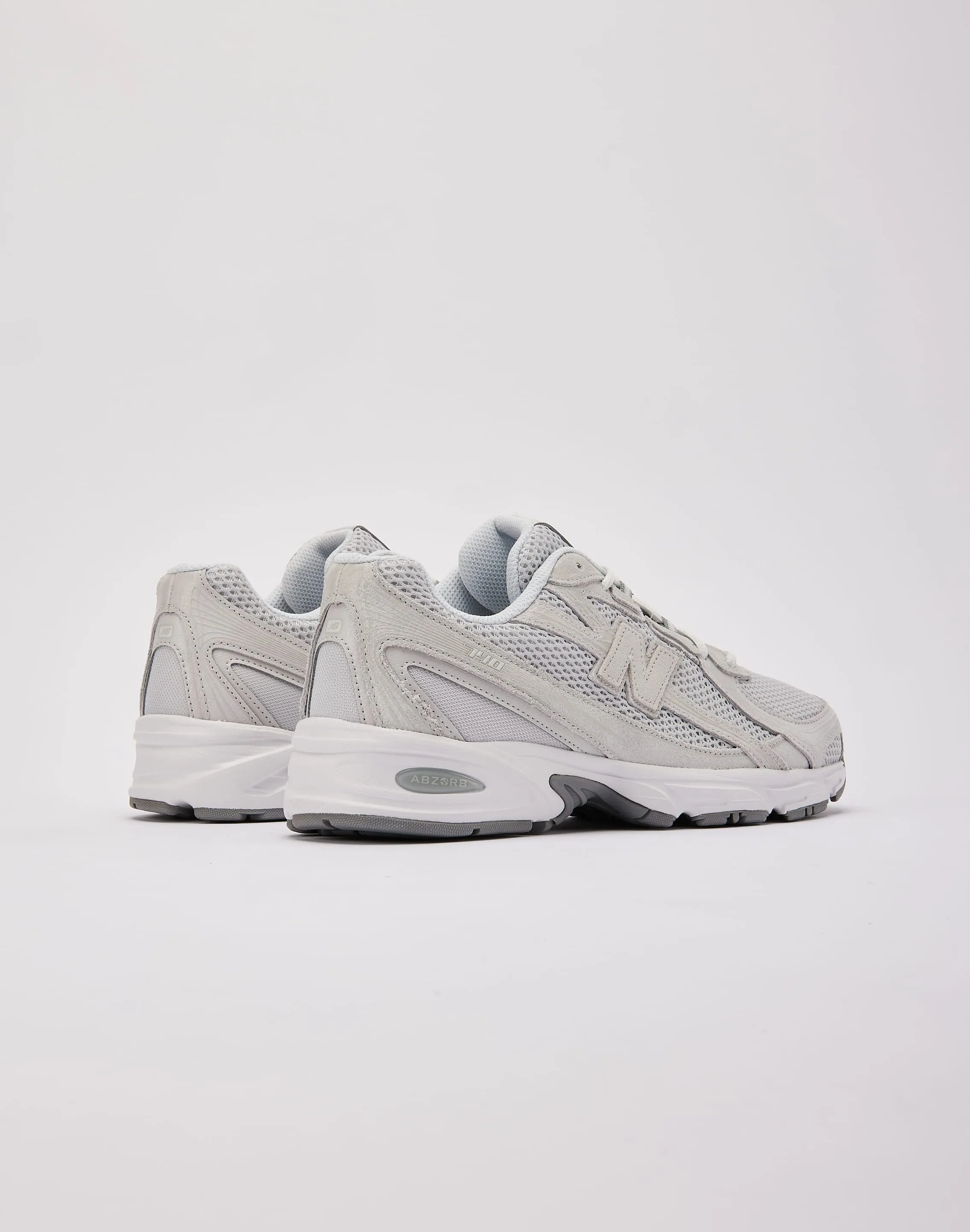 New Balance 740 Holiday Style