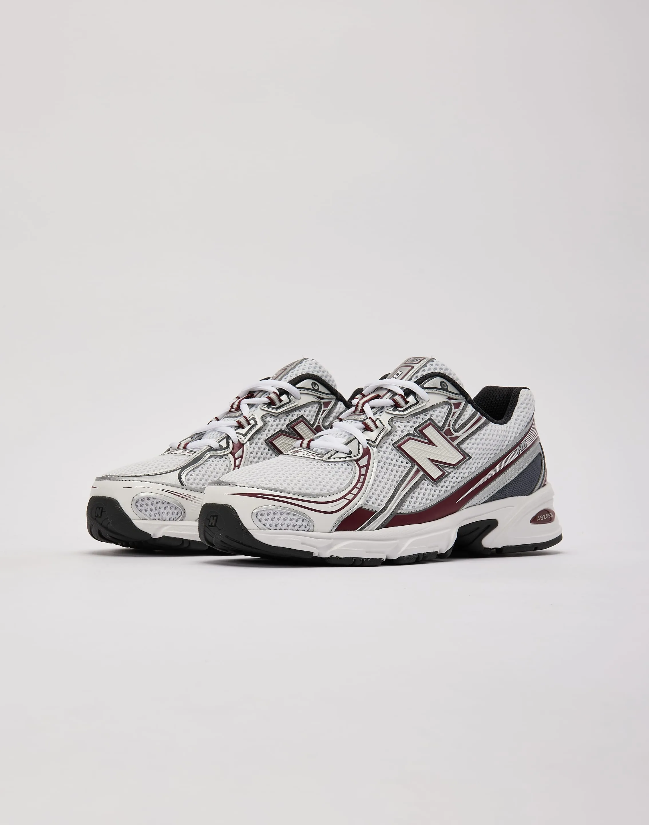 New Balance 740 Anti Slip Pattern
