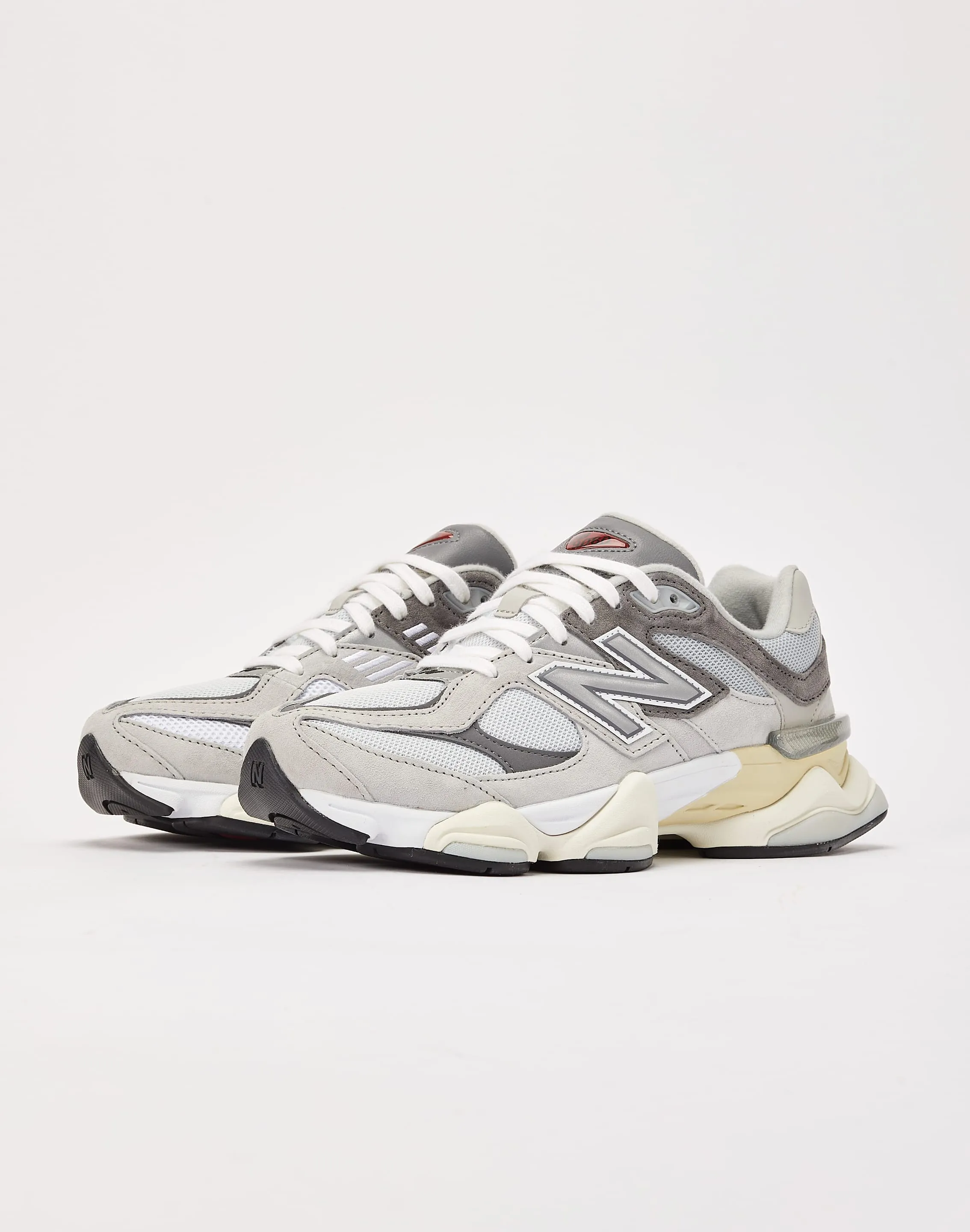 Soft Touch Dirt Walk New Balance 9060