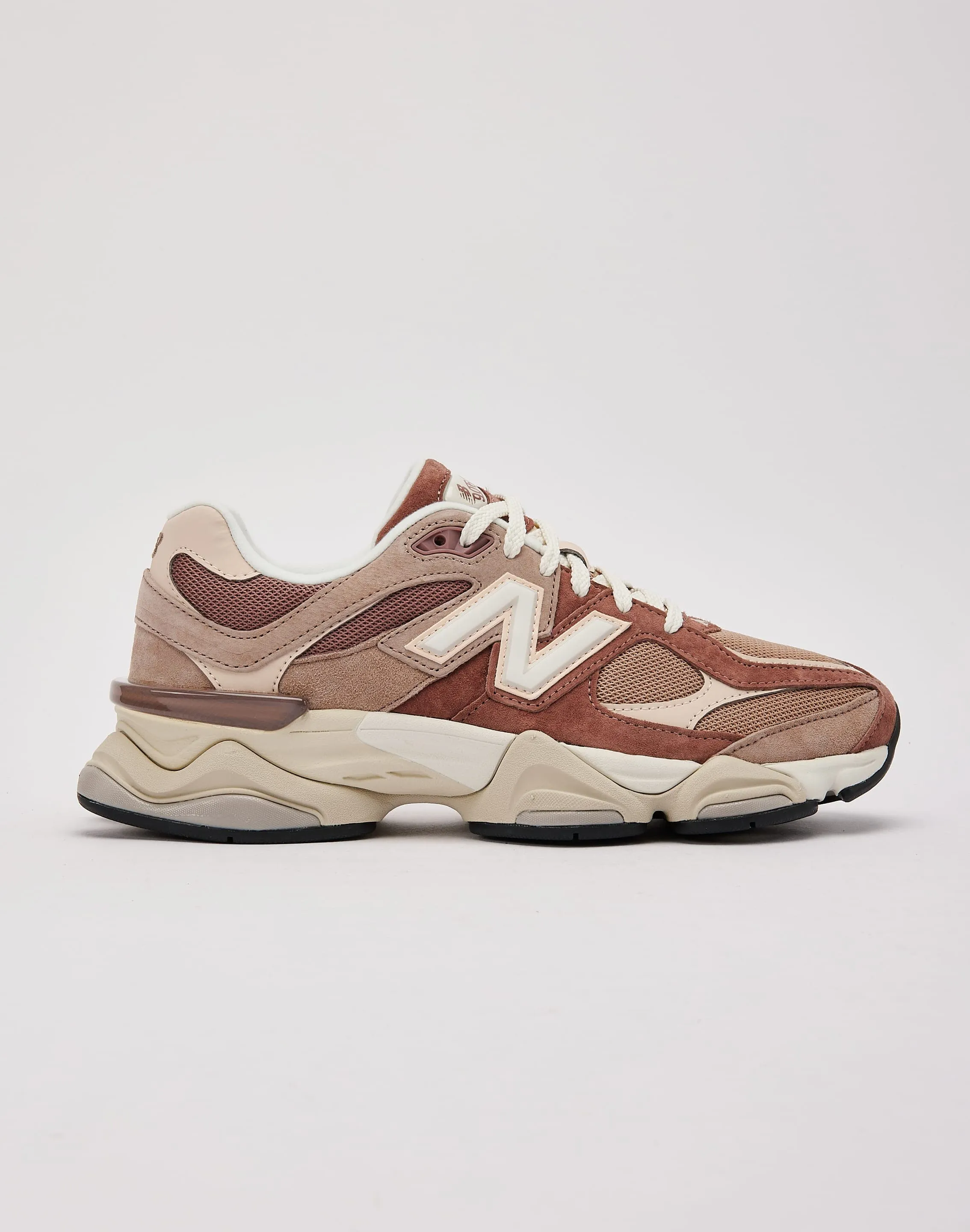 Classic Look New Balance 9060